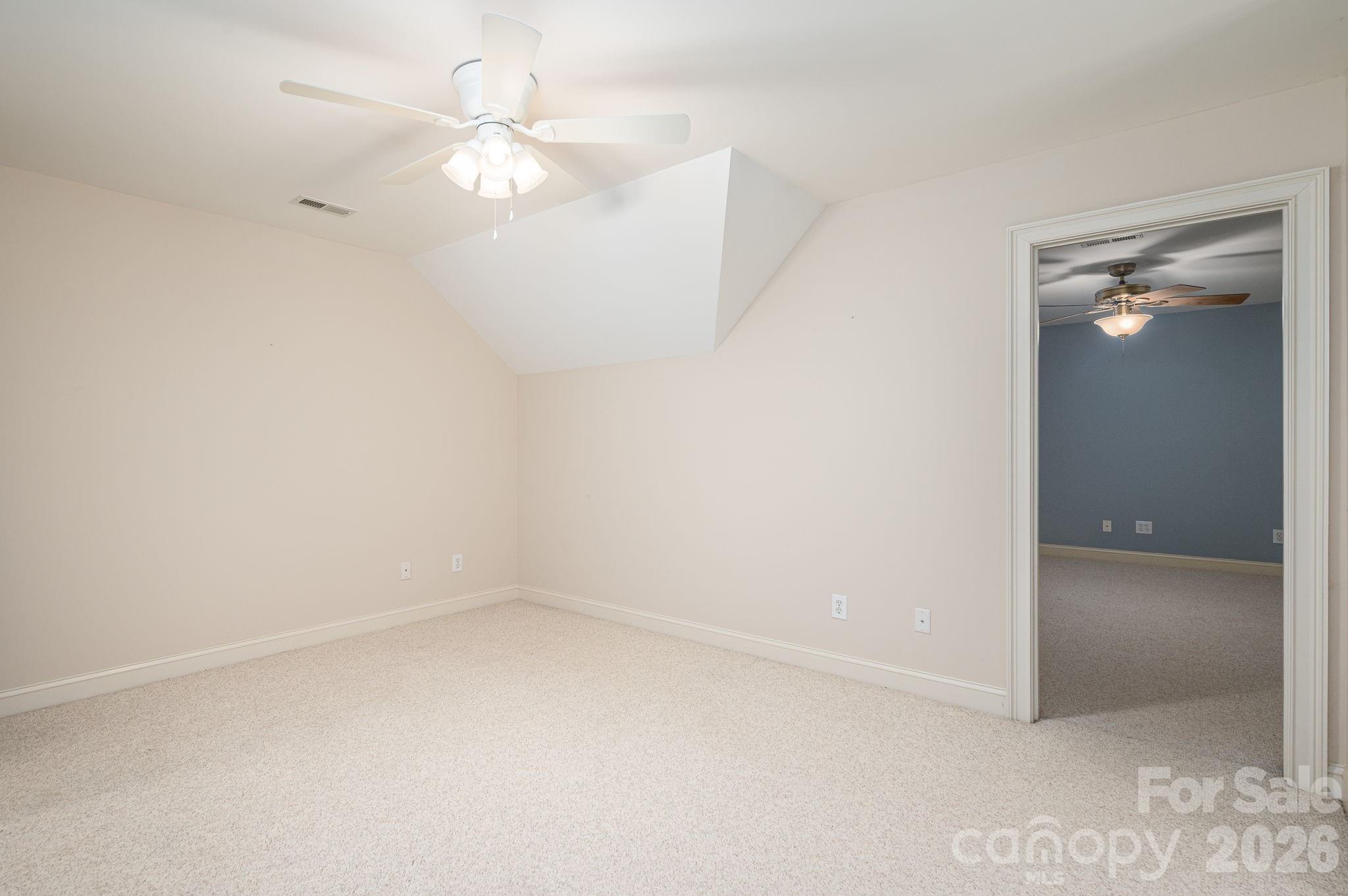 110 Elizabeth Court Property Photo 39