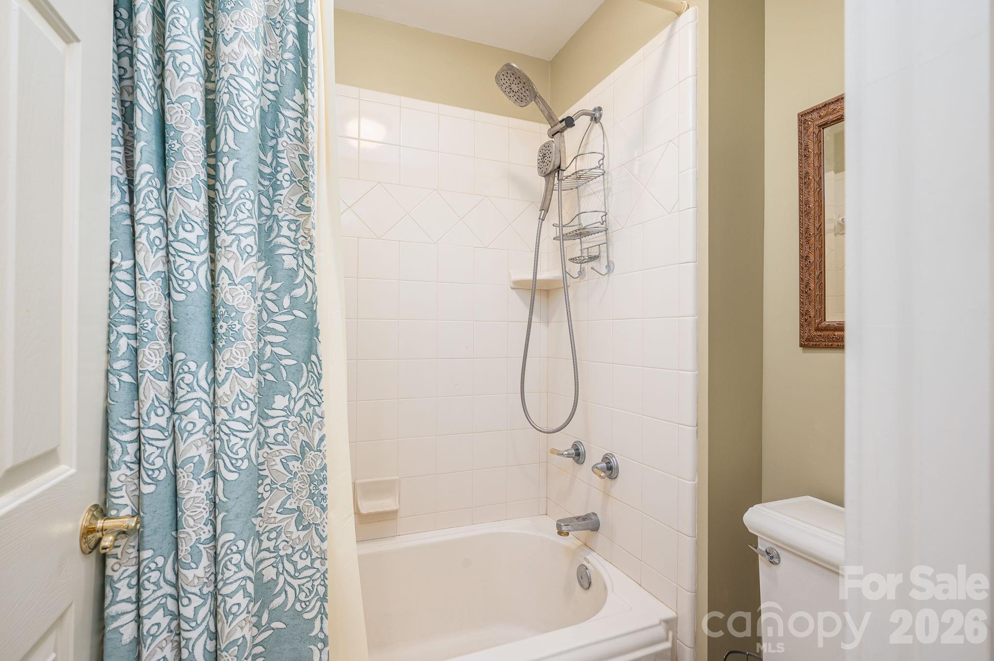 110 Elizabeth Court Property Photo 42