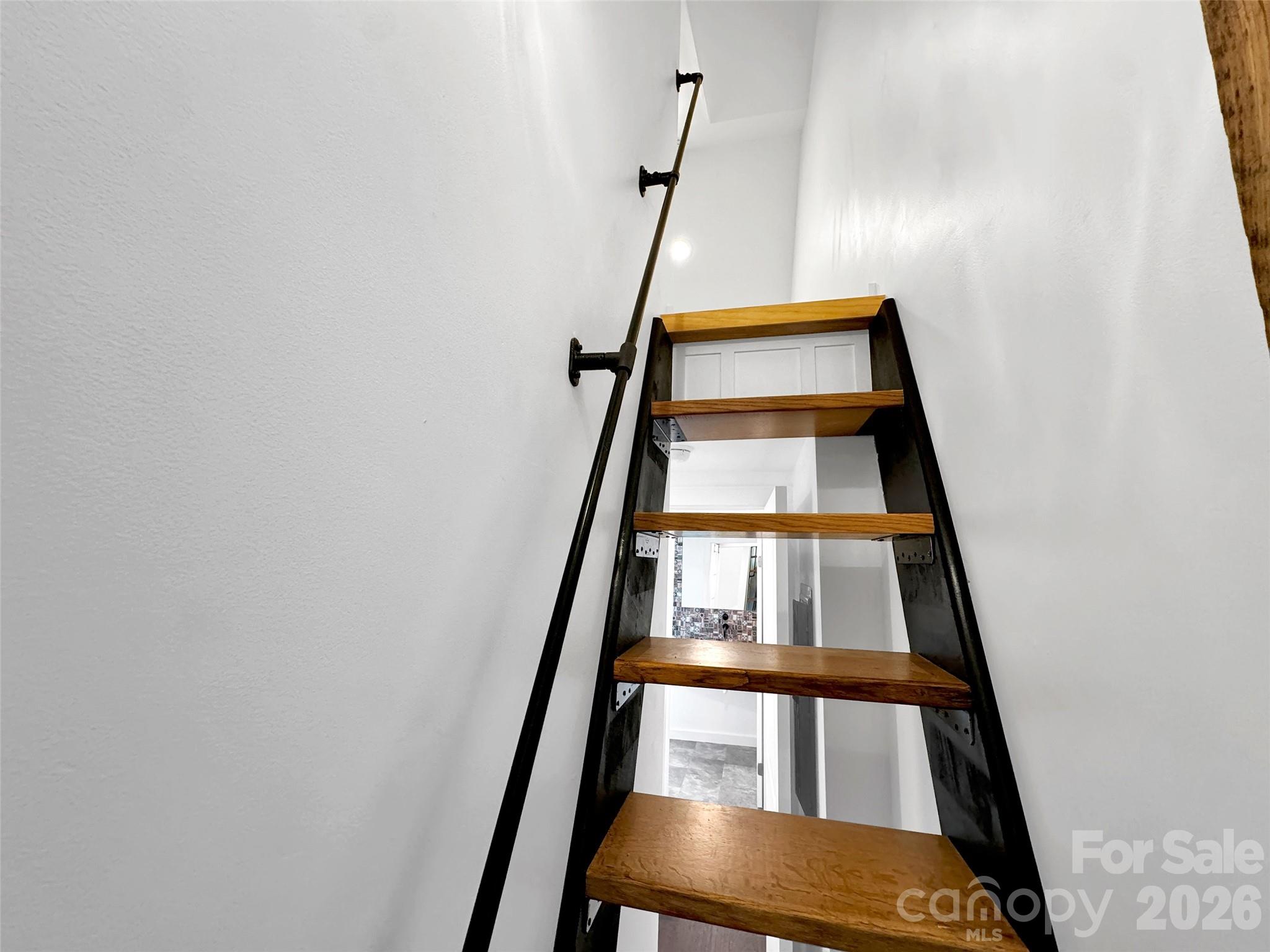 535 Hemlock Loop Property Photo 24