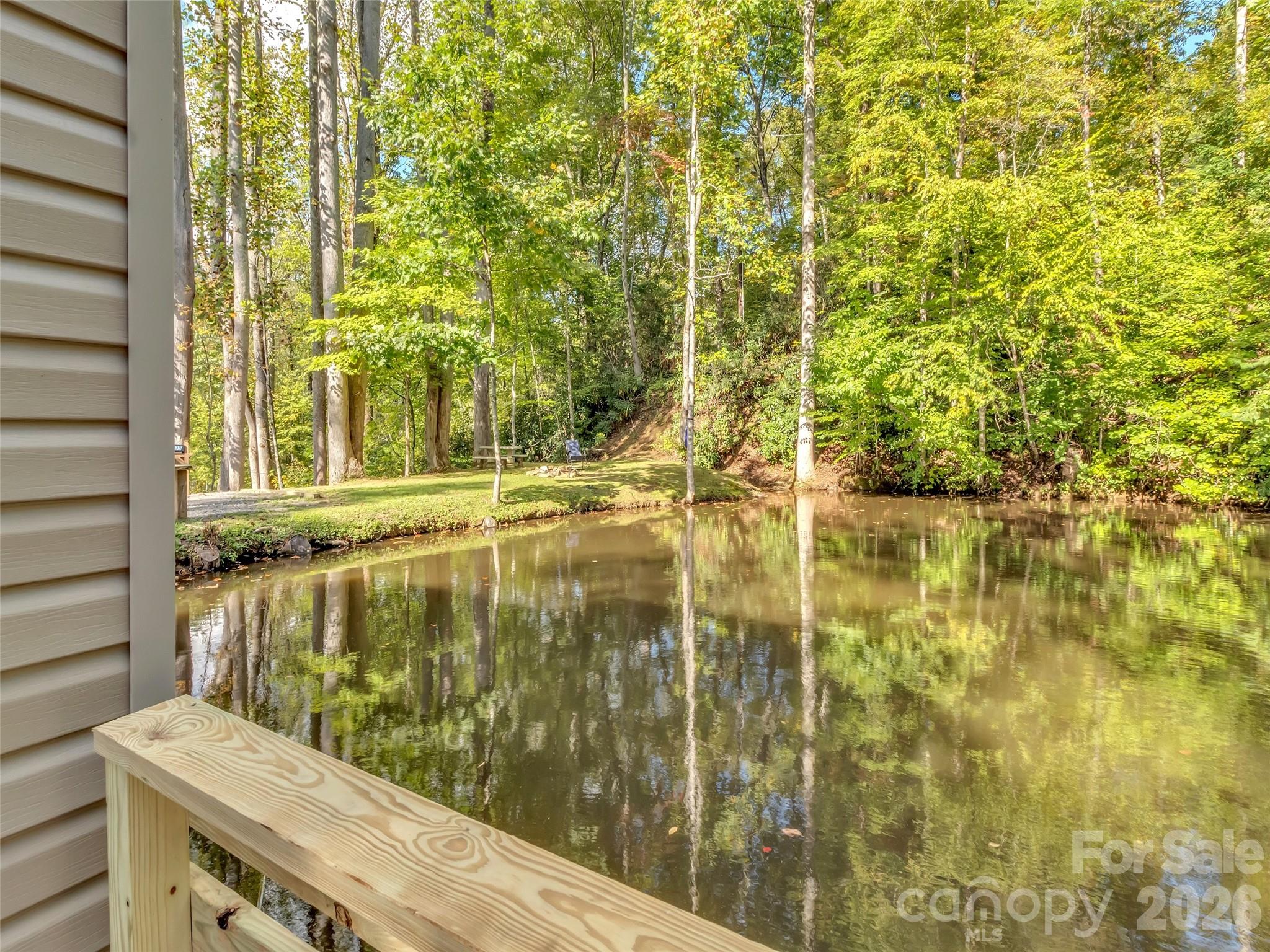 535 Hemlock Loop Property Photo 32