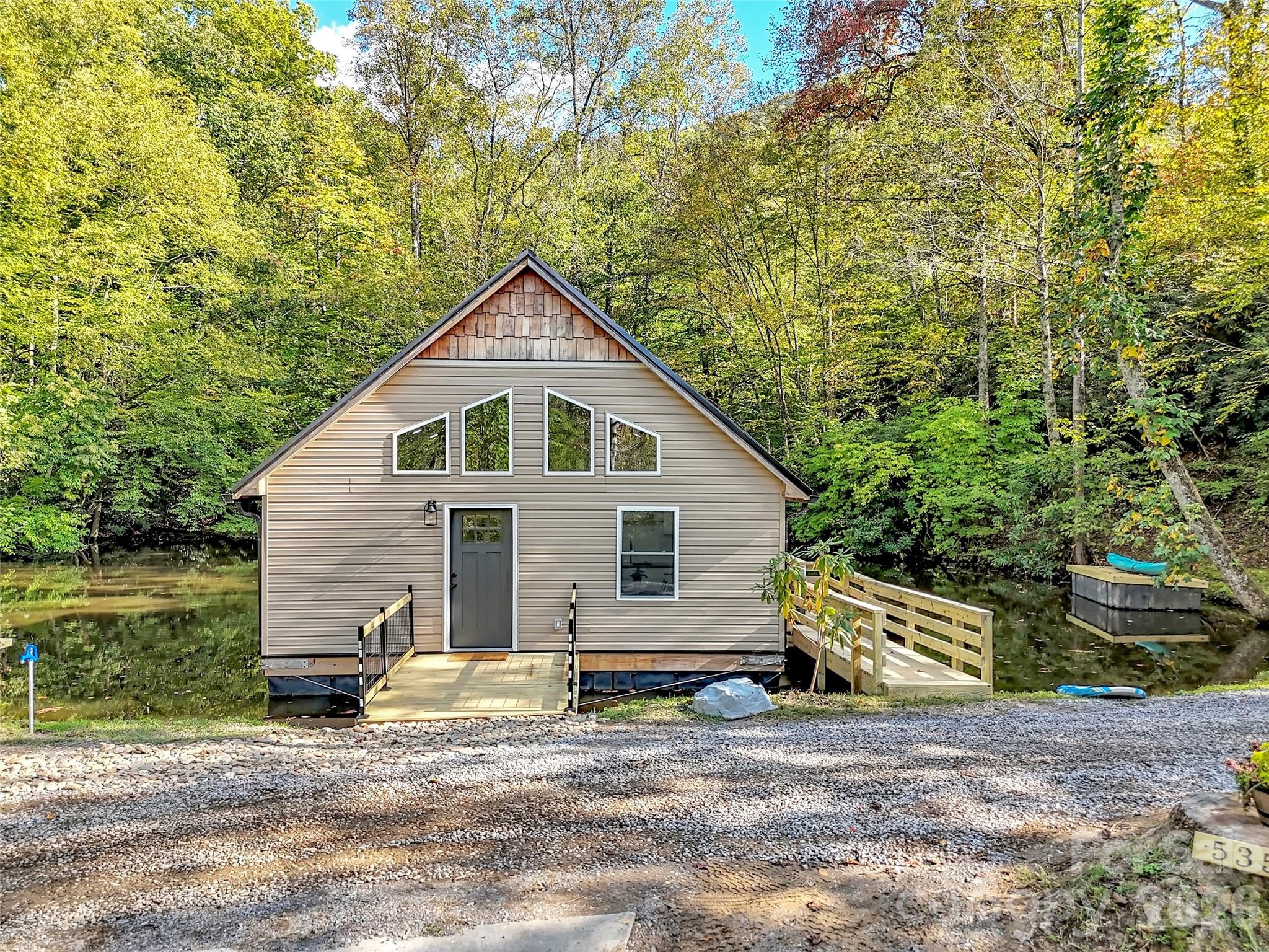 535 Hemlock Loop Property Photo 35