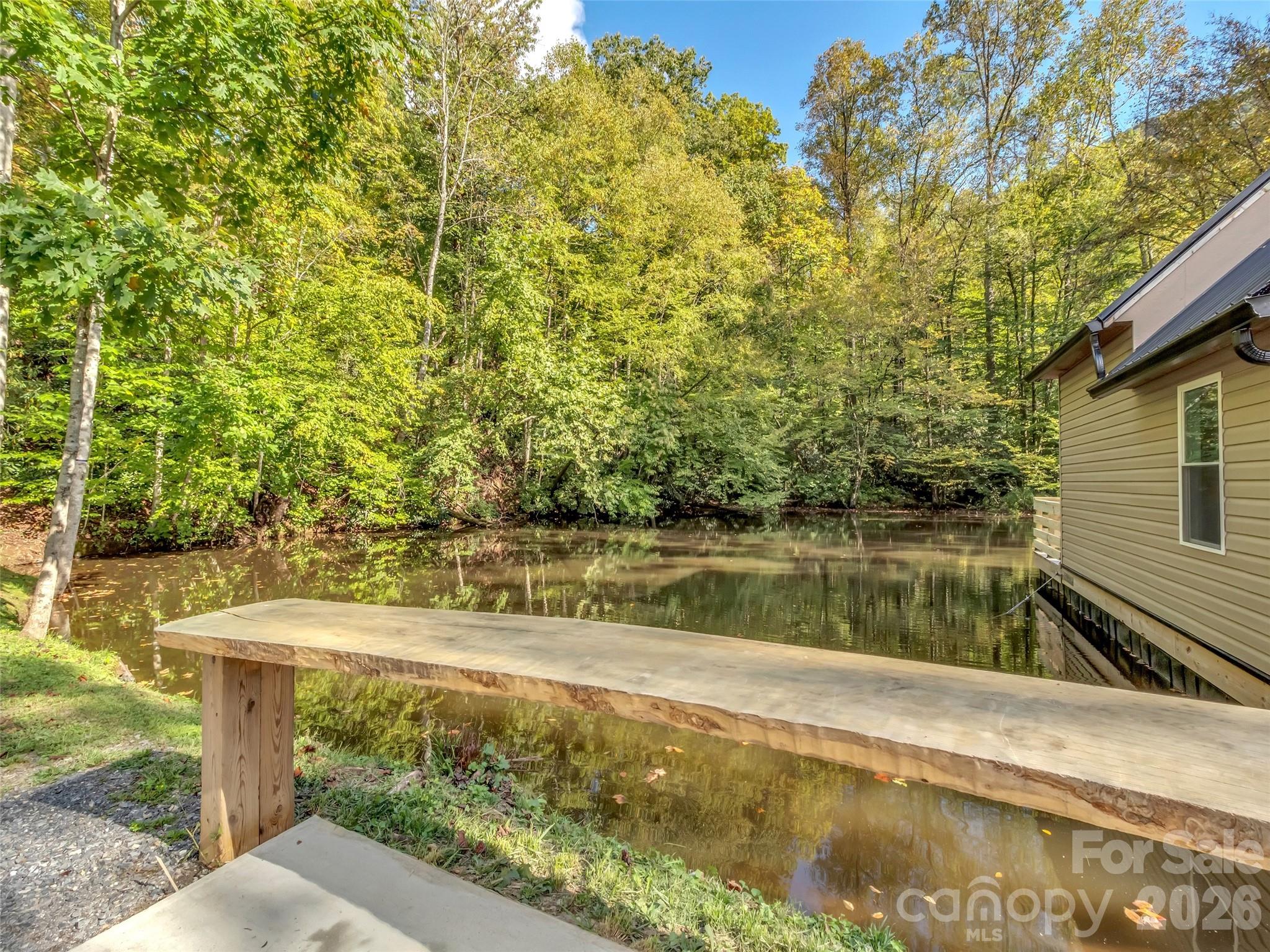 535 Hemlock Loop Property Photo 37