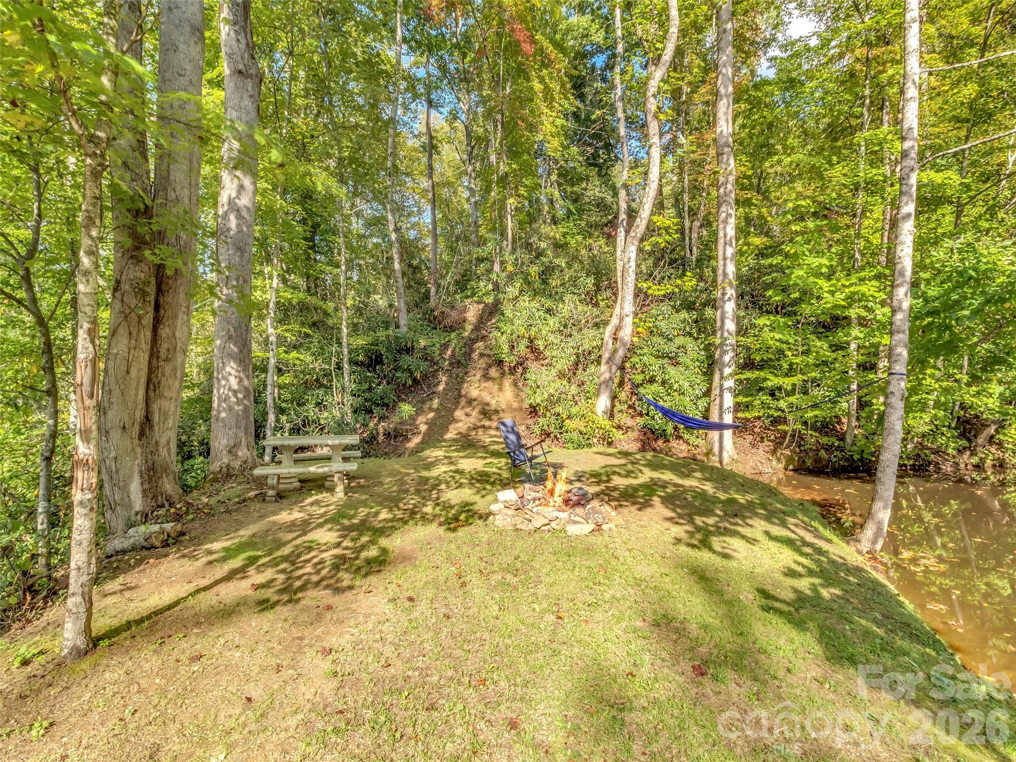 535 Hemlock Loop Property Photo 38