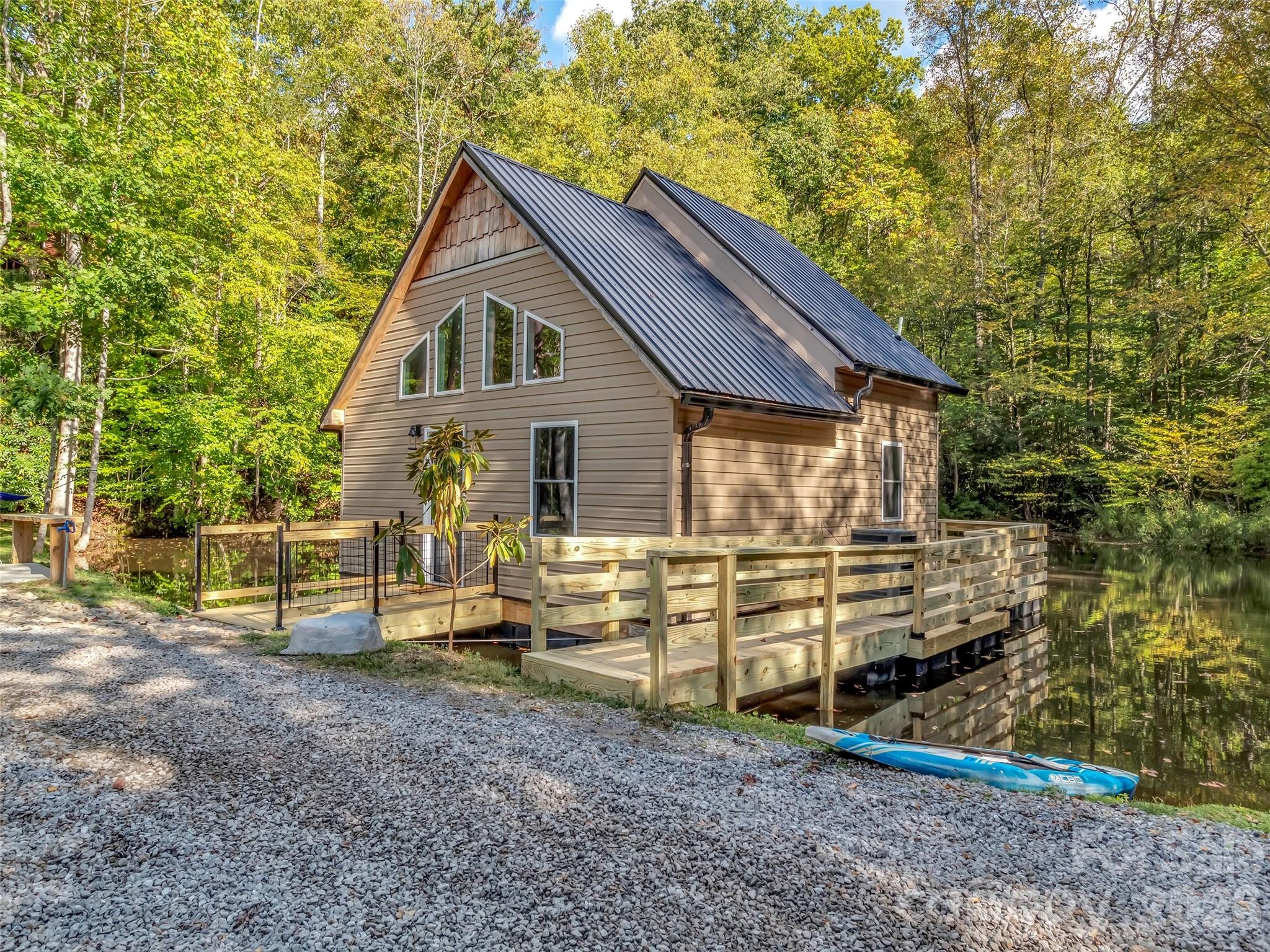 535 Hemlock Loop Property Photo 44