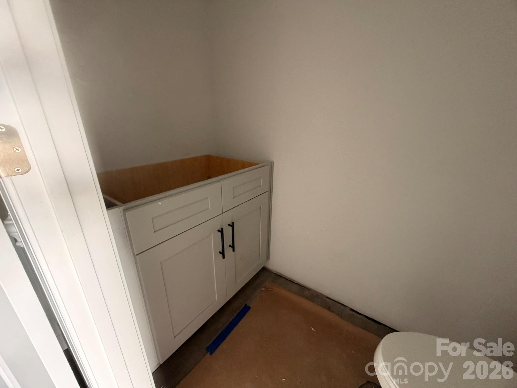 4370 Black Court Property Photo 3