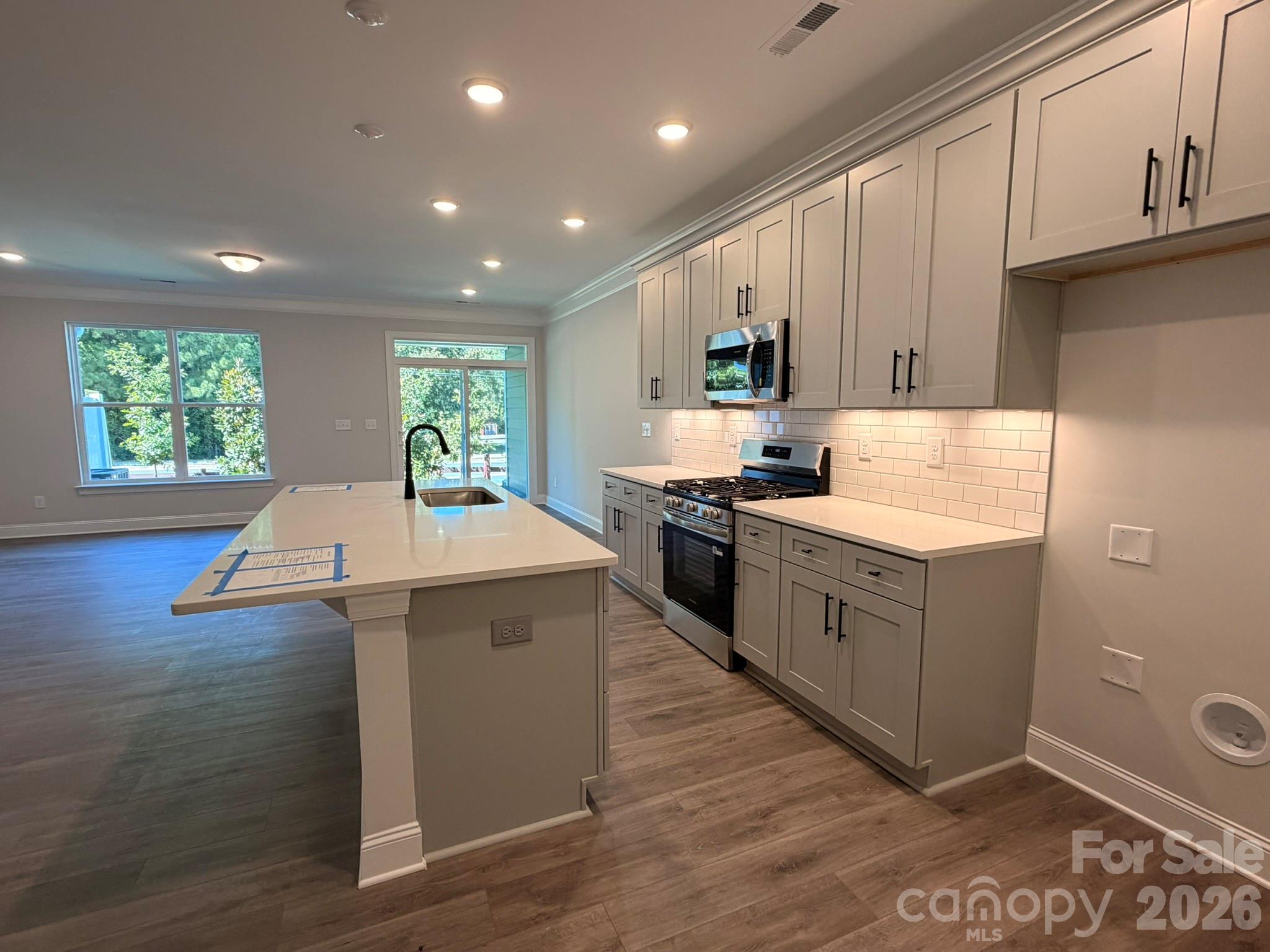4370 Black Court Property Photo 5