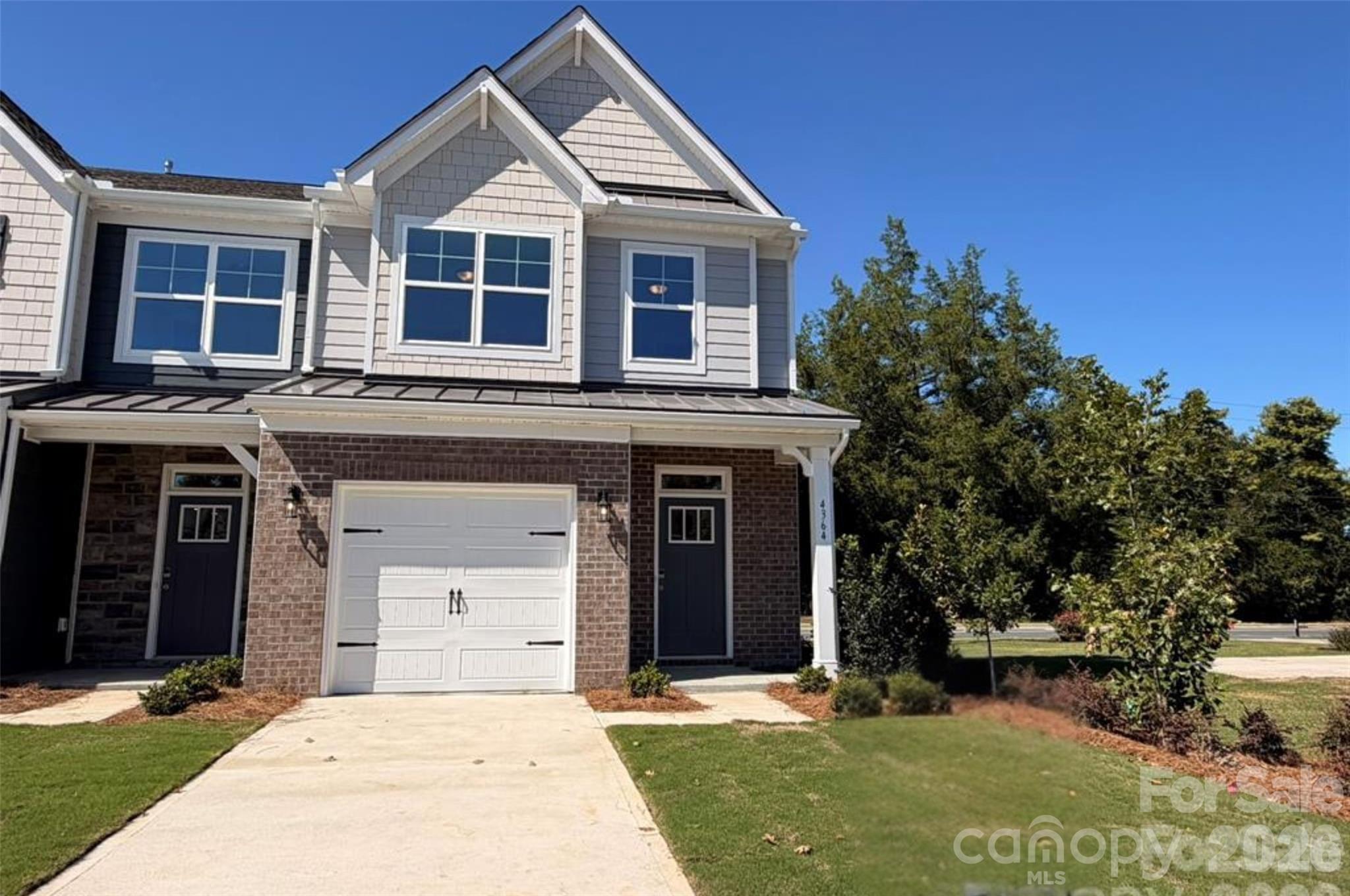 4364 Black Court Property Photo 1