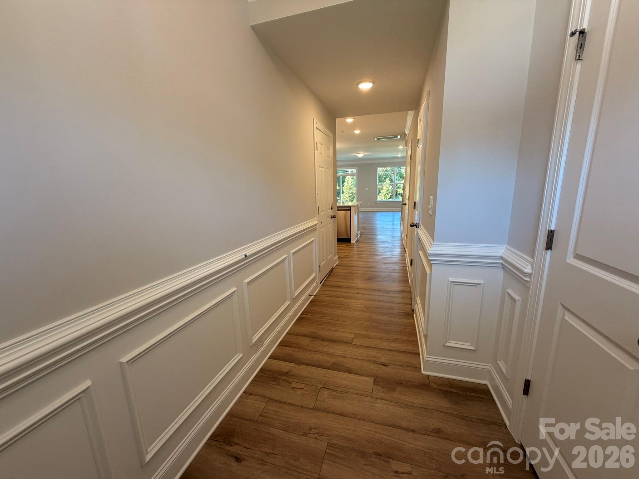 4364 Black Court Property Photo 3