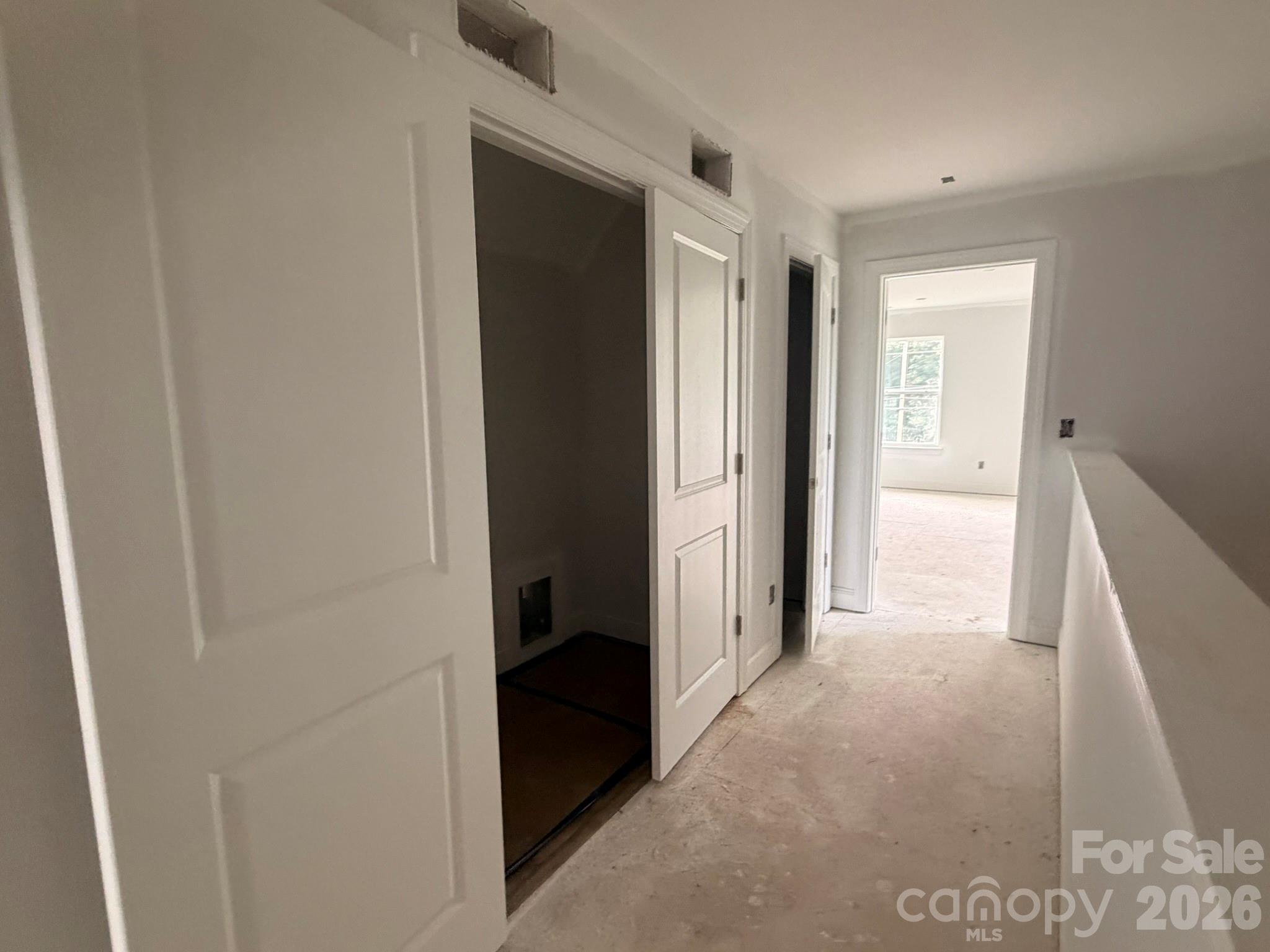 4364 Black Court Property Photo 8