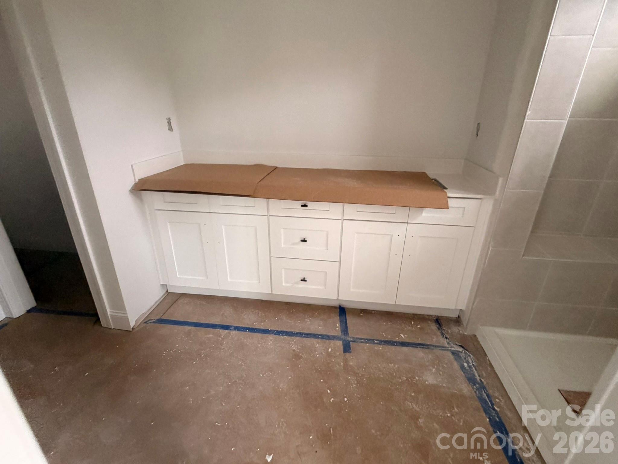 4364 Black Court Property Photo 11