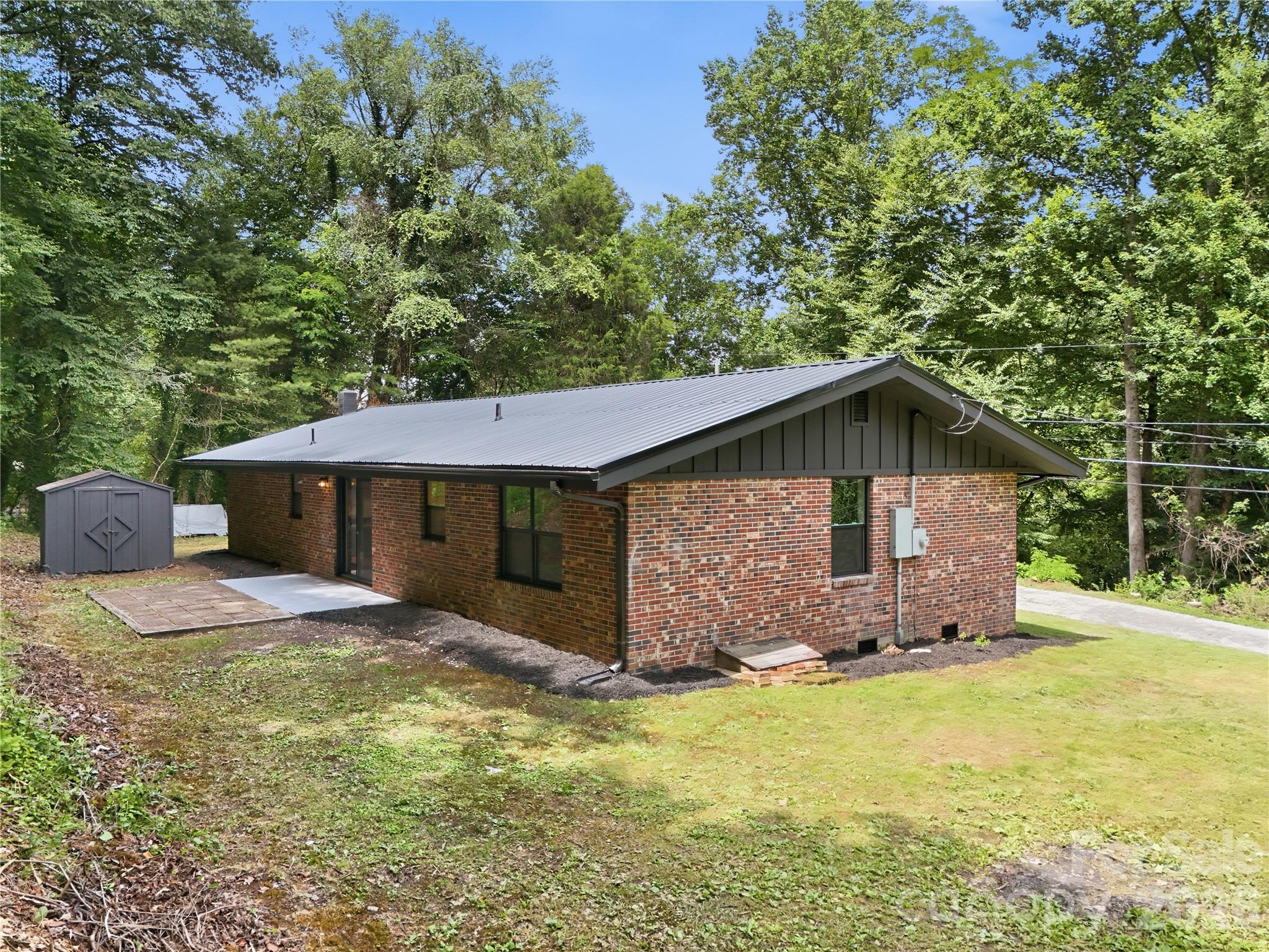 30 Top Of The Mountain Road Property Photo 31