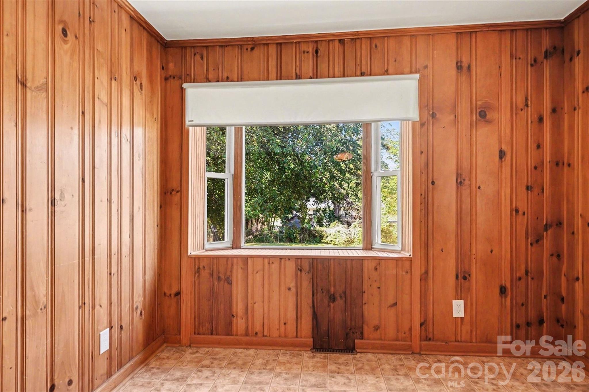 428 Frank Drive Property Photo 14