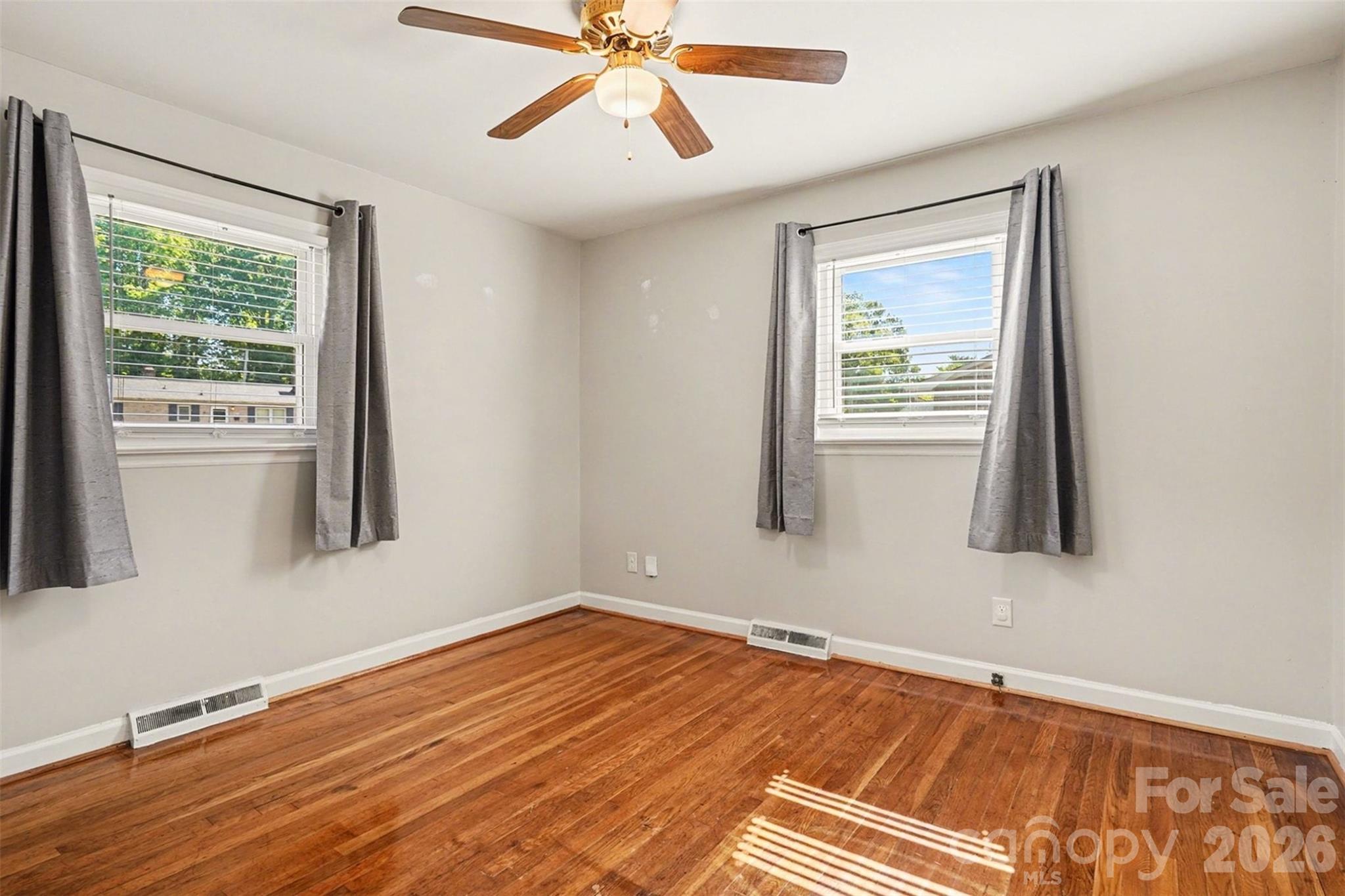428 Frank Drive Property Photo 15
