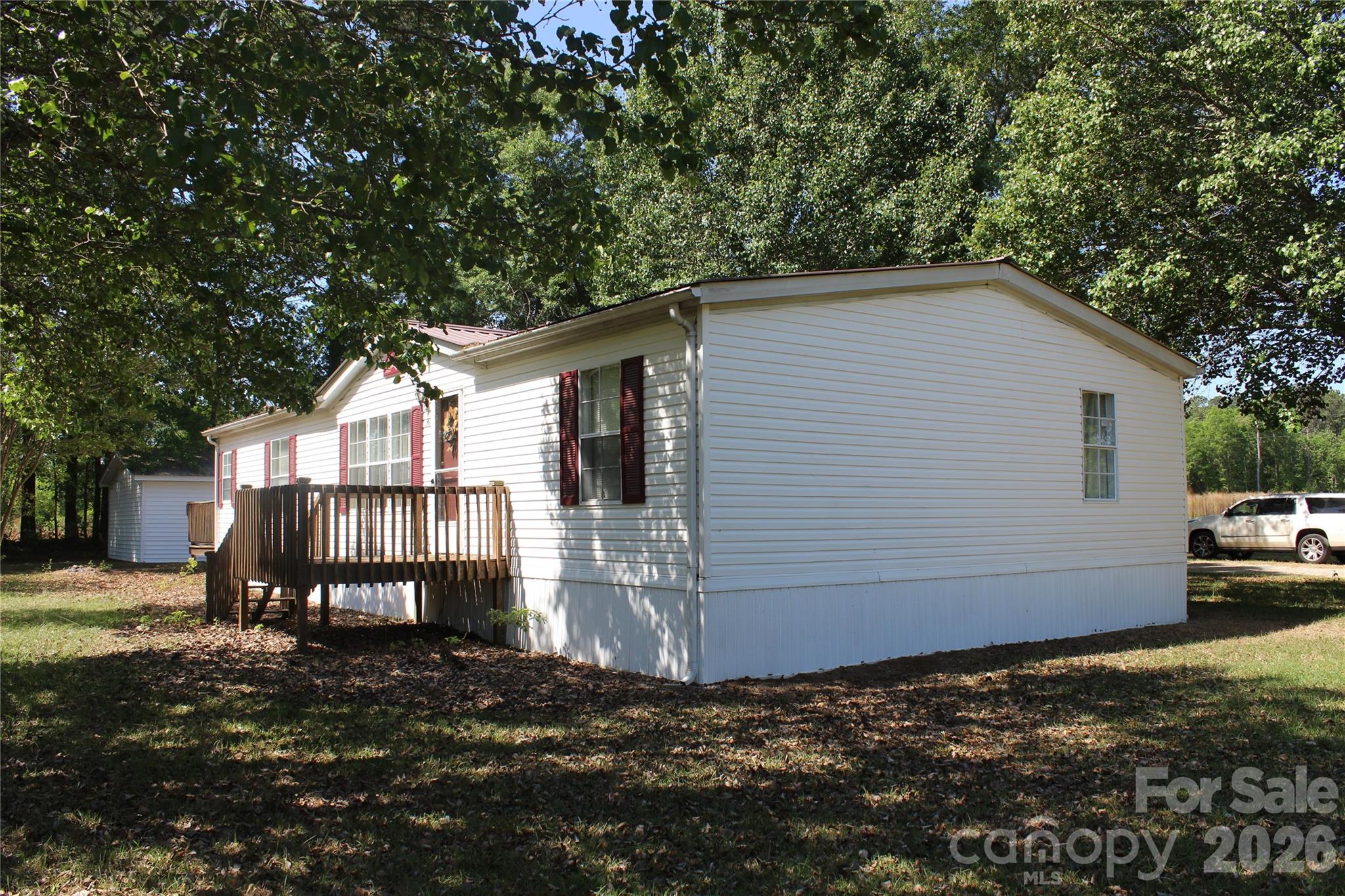 249 J L Green Lane Property Photo 5