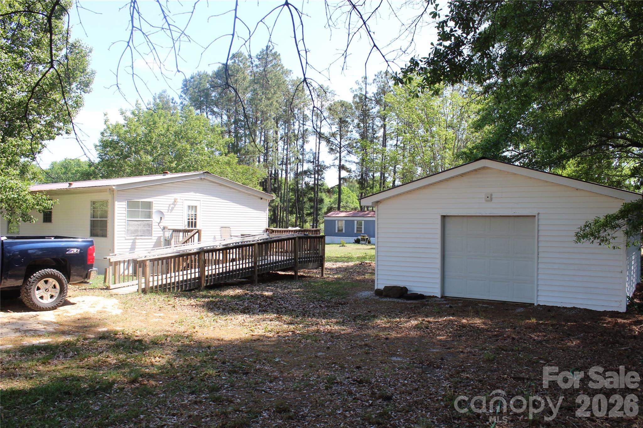 249 J L Green Lane Property Photo 7