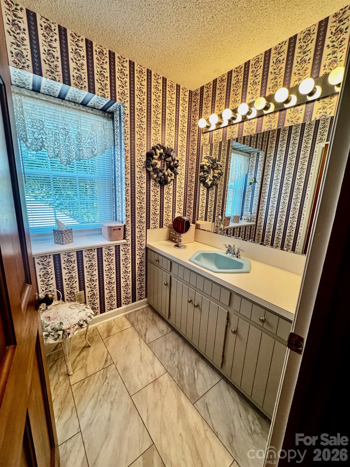 204 Brentwood Drive Property Photo 19