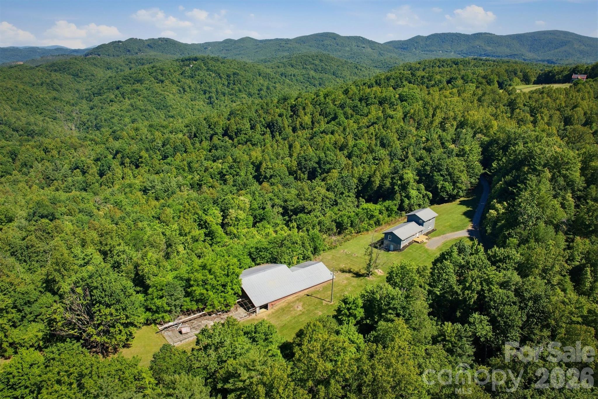 822 Windy Mountain Road Property Photo 2