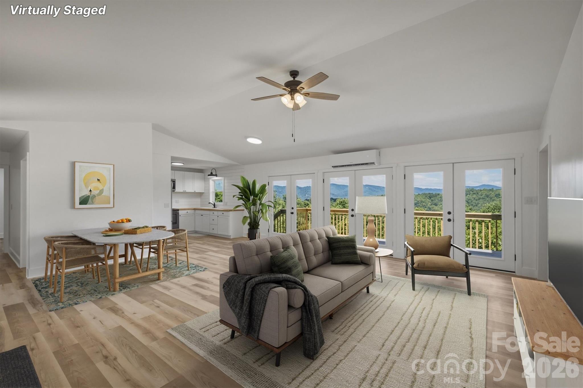 822 Windy Mountain Road Property Photo 3
