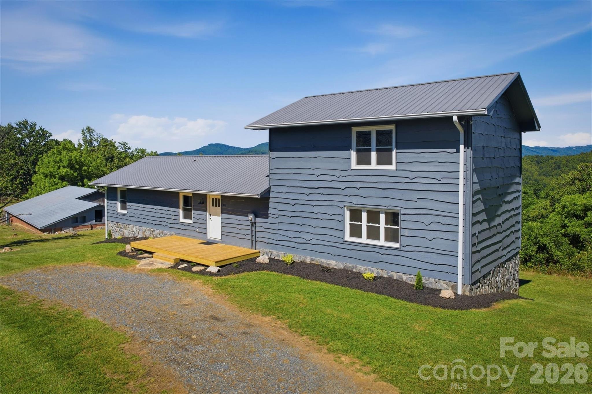 822 Windy Mountain Road Property Photo 22