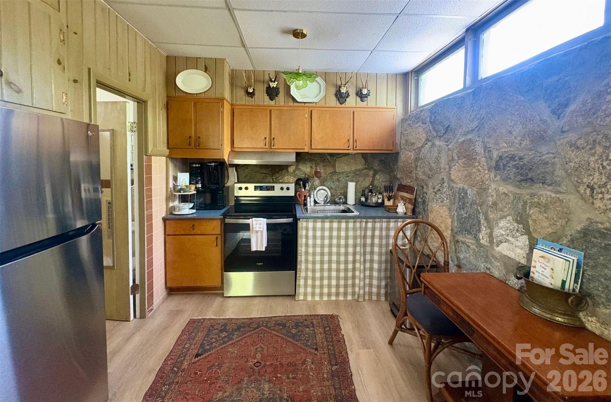 140 Old Mill Road 214 Property Photo 11