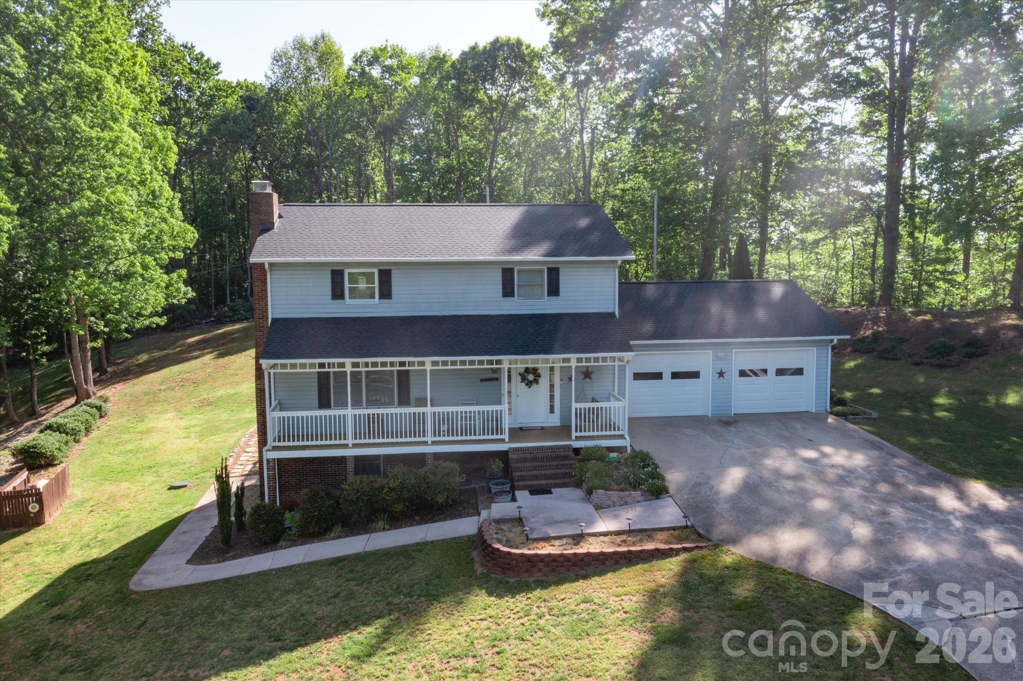 295 Cobblestone Drive Property Photo 2
