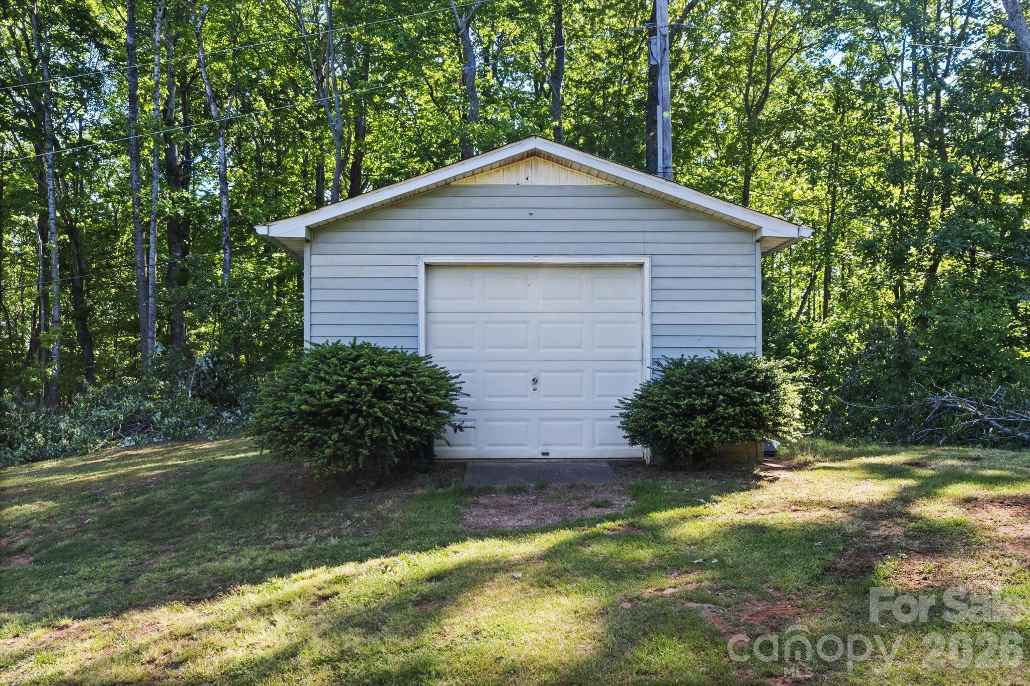 295 Cobblestone Drive Property Photo 4