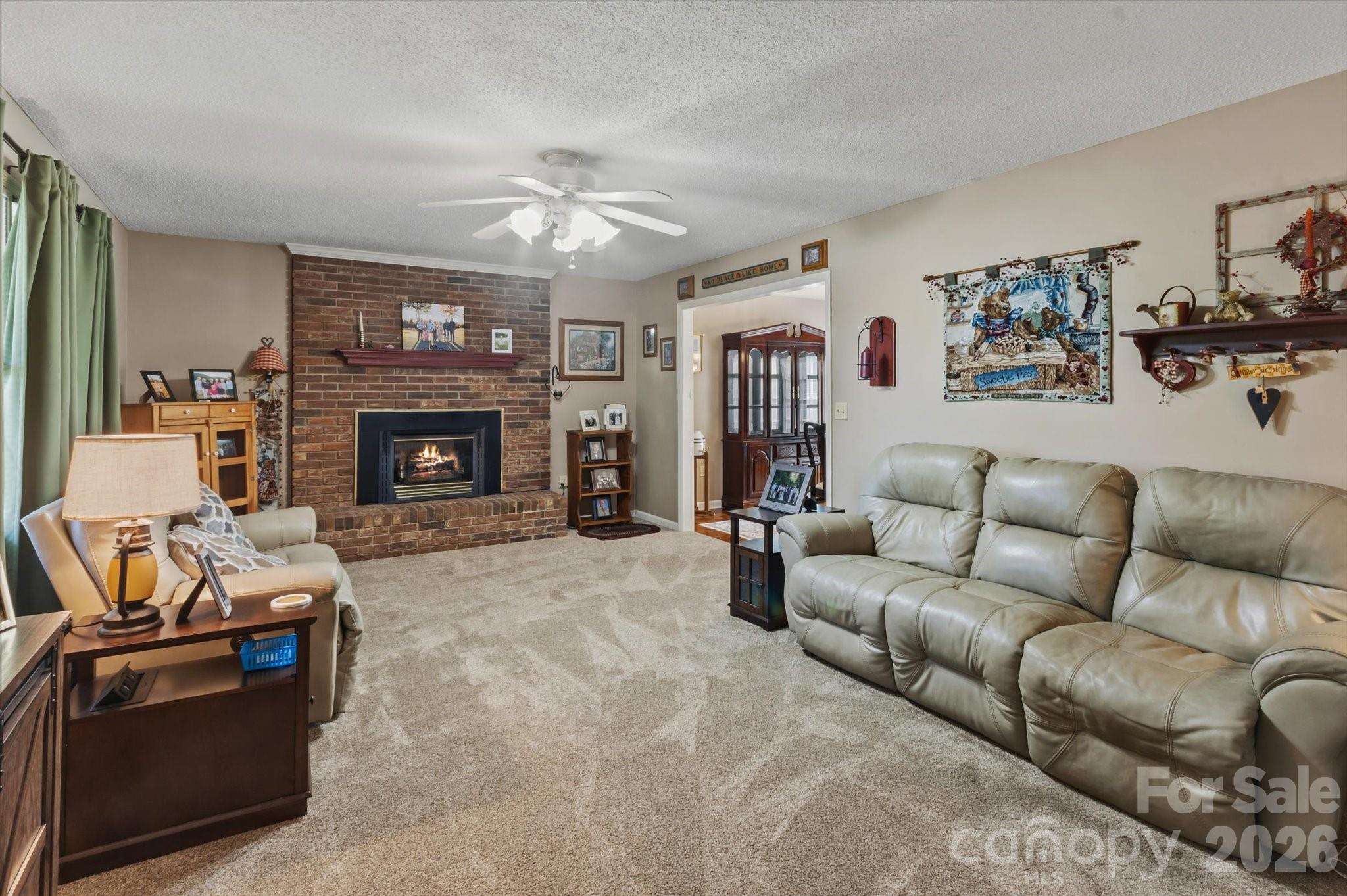 295 Cobblestone Drive Property Photo 7