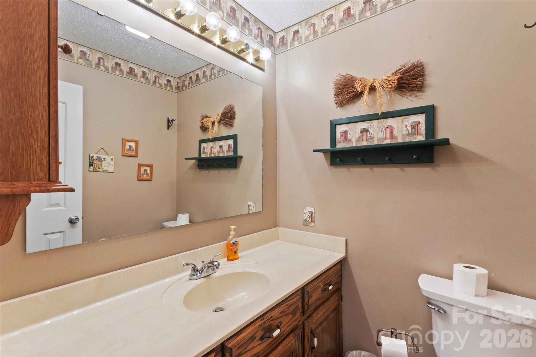 295 Cobblestone Drive Property Photo 12