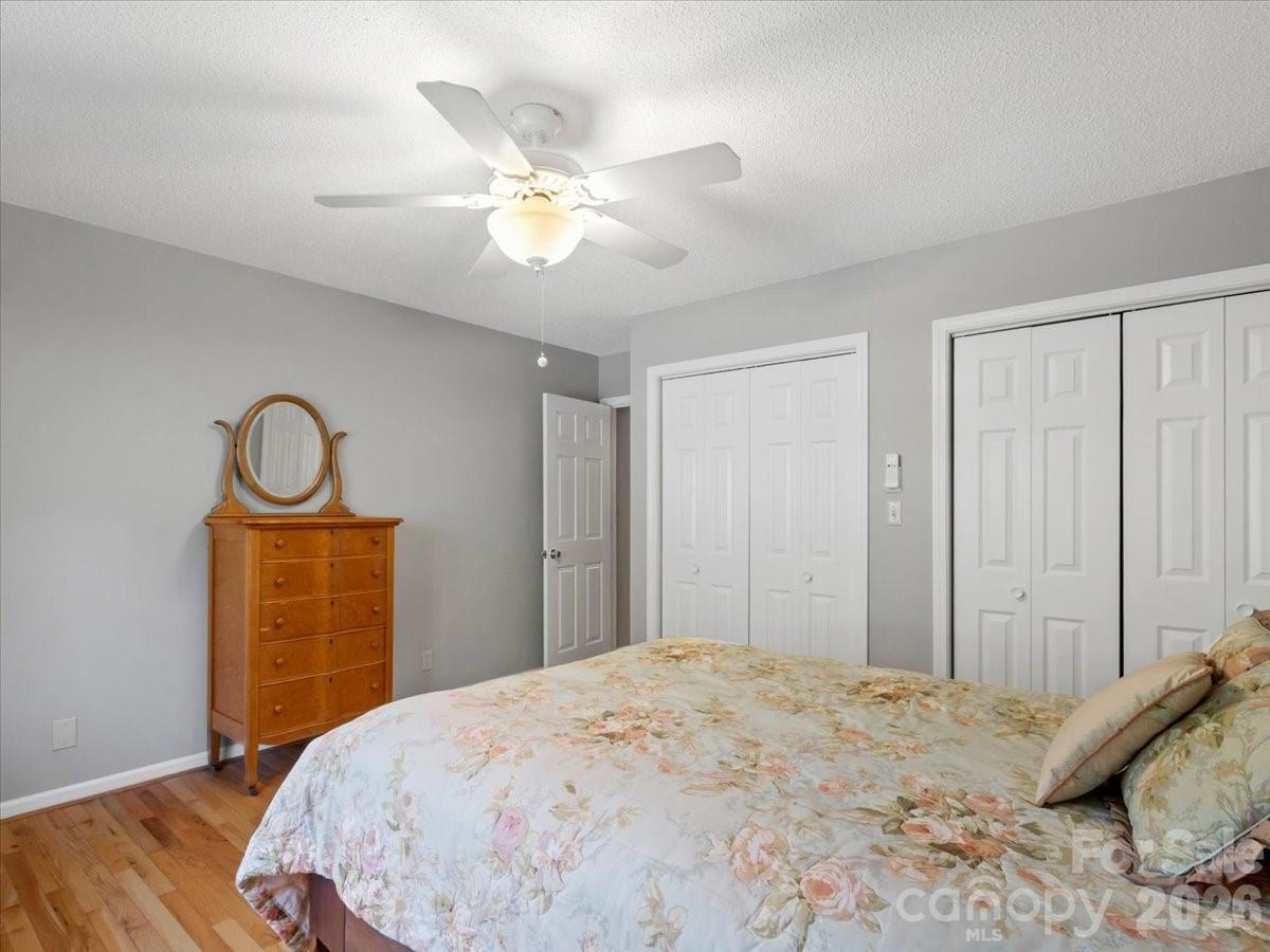 301 Robertson Street Property Photo 26