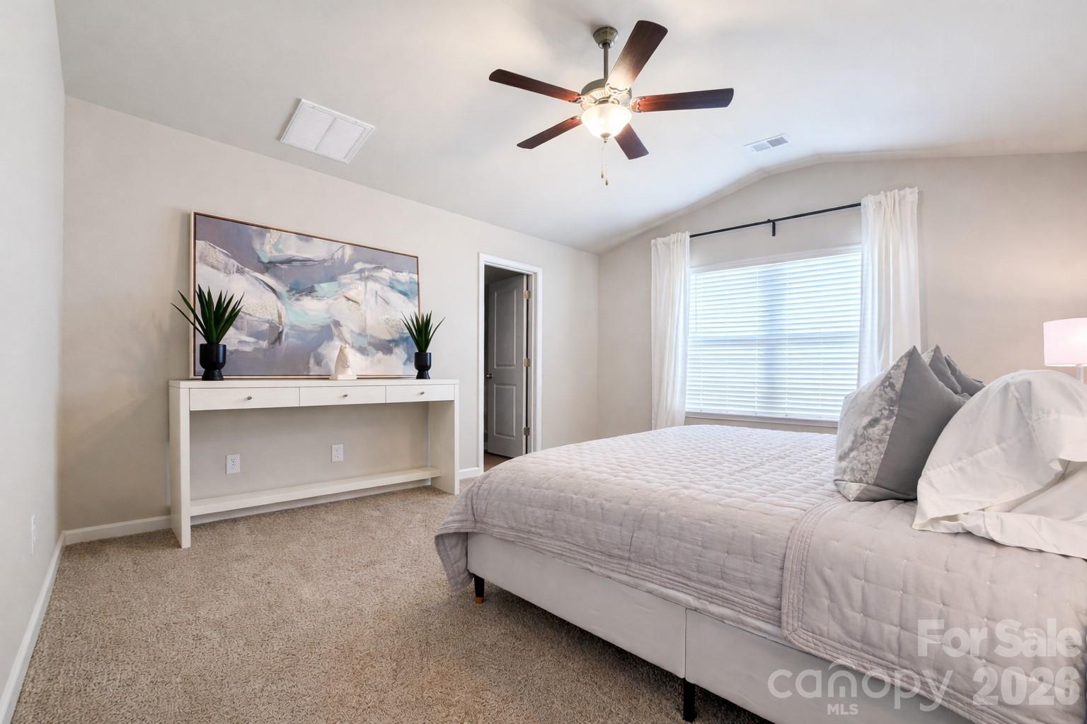 117 Pinnacle Crossing Property Photo 16