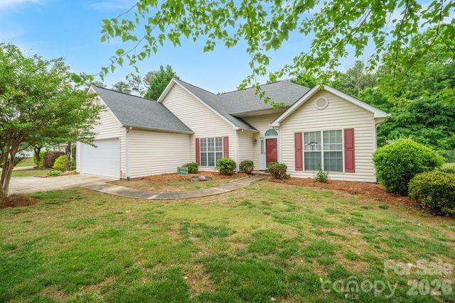 1236 Midlake Road Property Photo 1