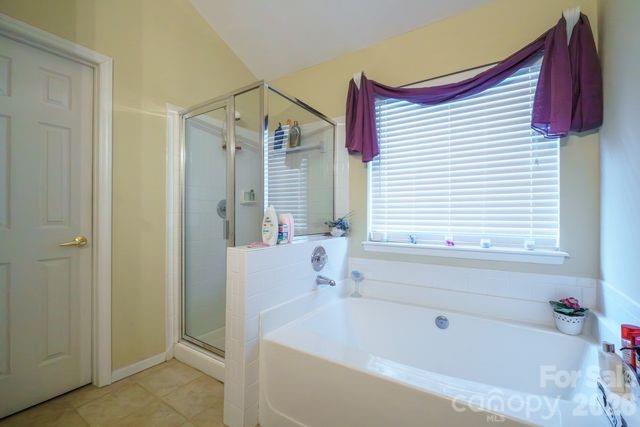 1236 Midlake Road Property Photo 21