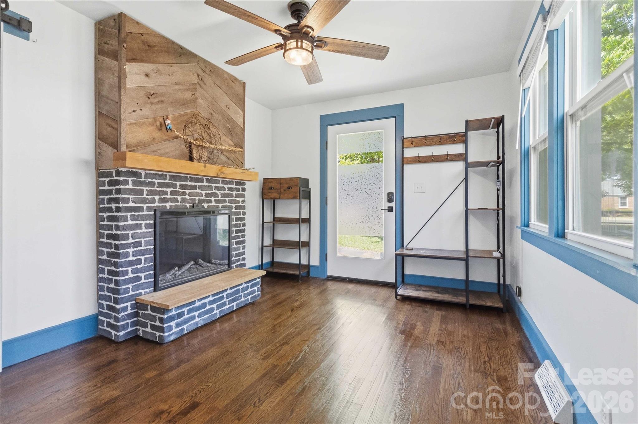 20618 Cornelius Court Property Photo 6