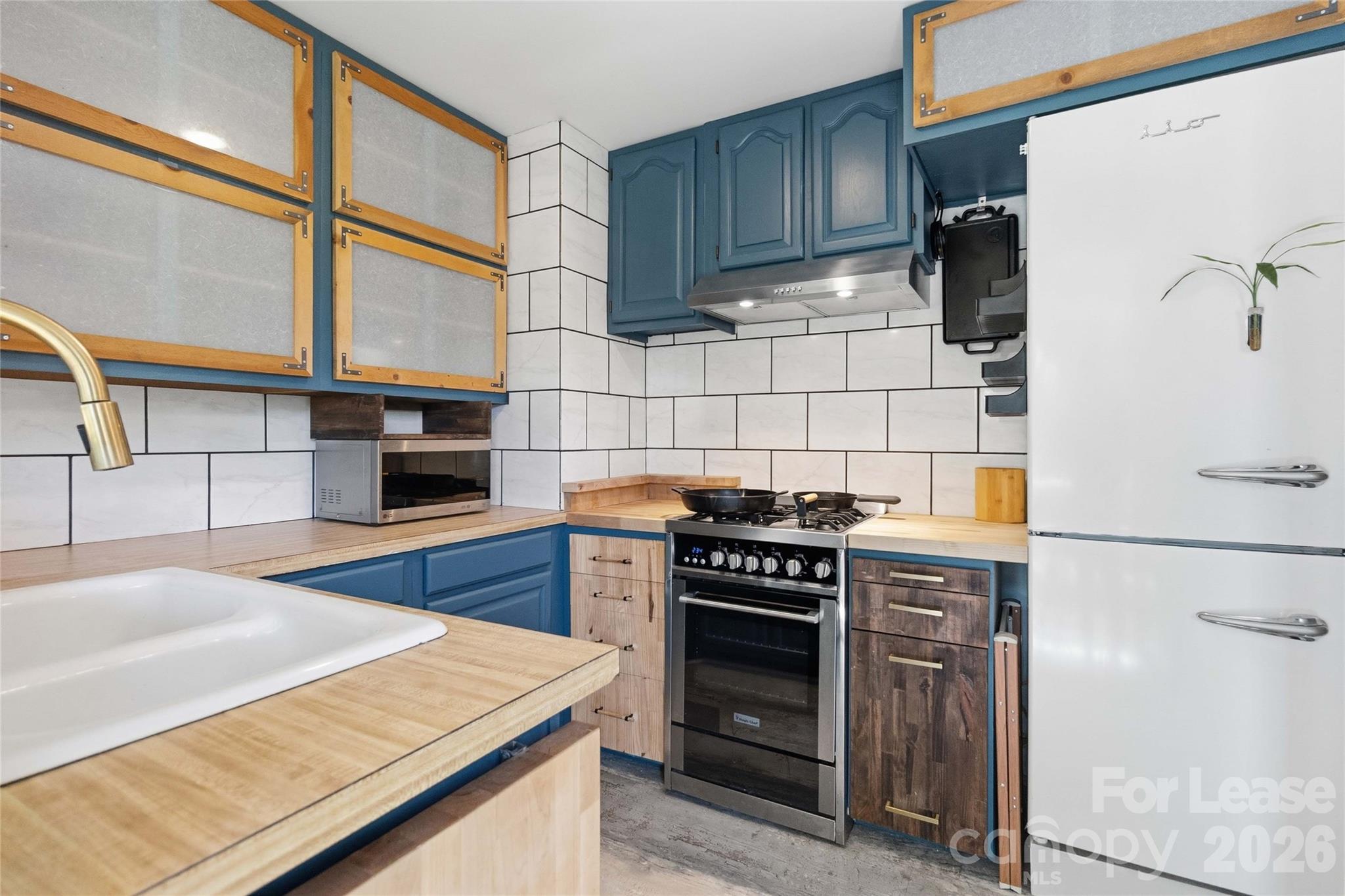 20618 Cornelius Court Property Photo 12