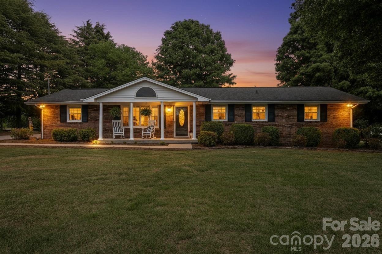 3328 Sulphur Springs Road Property Photo 1