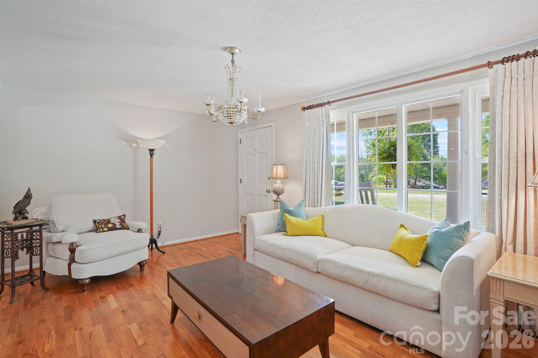 3328 Sulphur Springs Road Property Photo 7