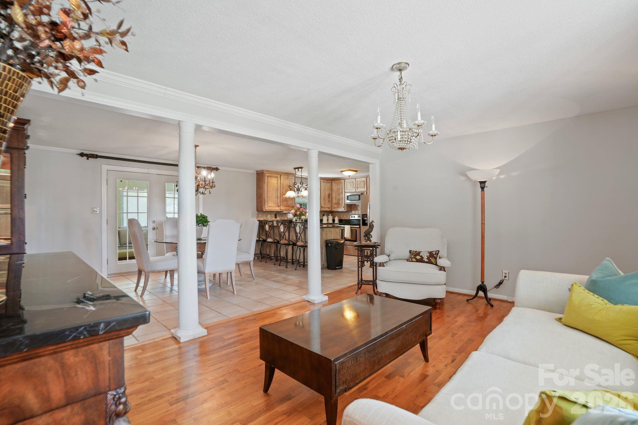 3328 Sulphur Springs Road Property Photo 8