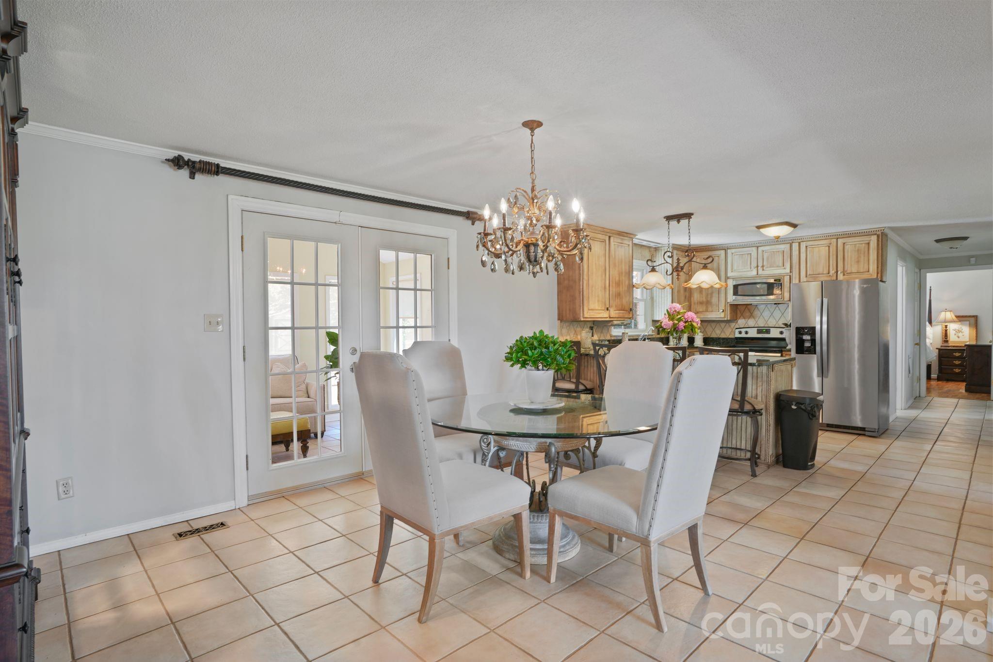 3328 Sulphur Springs Road Property Photo 15