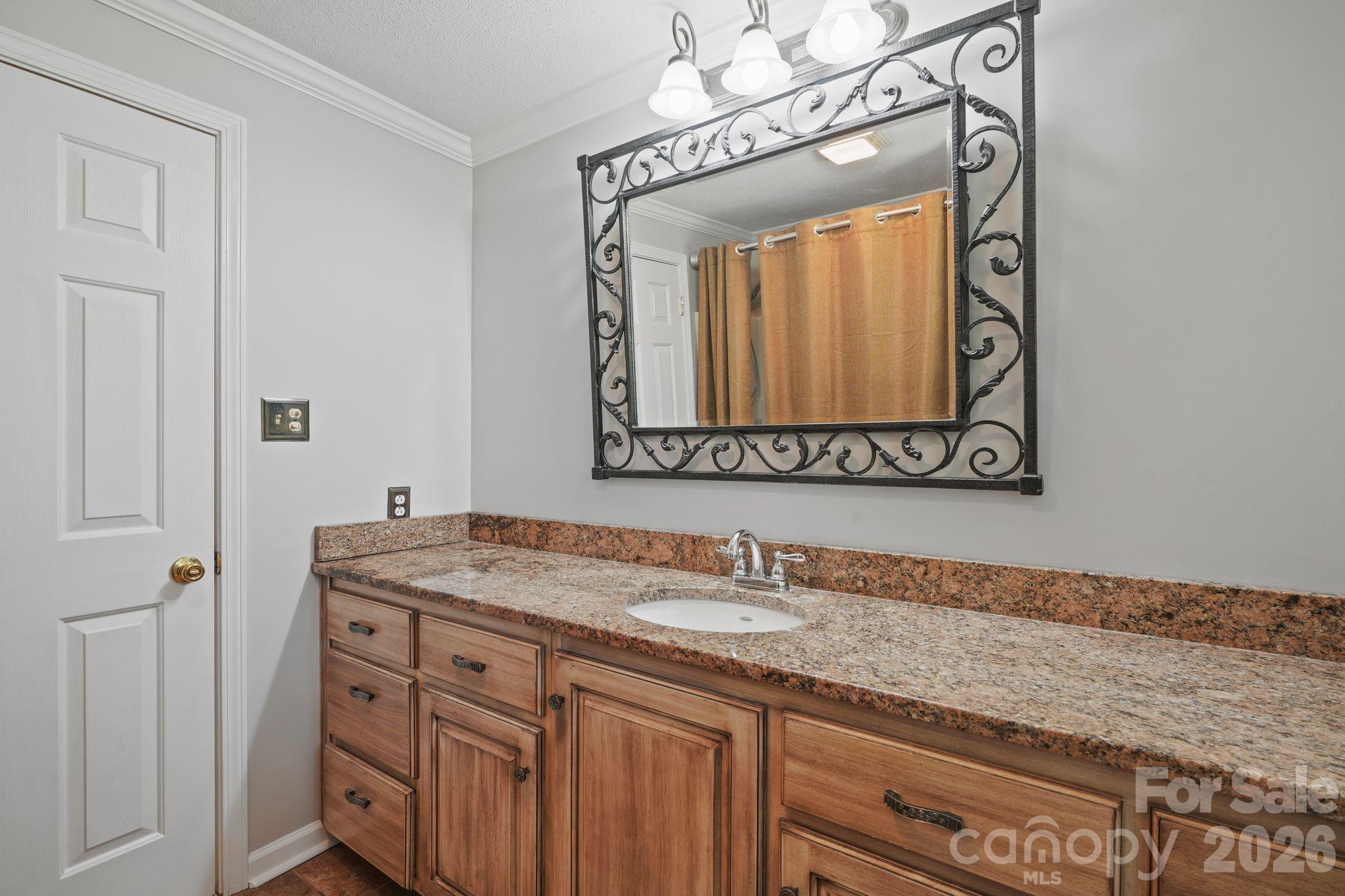 3328 Sulphur Springs Road Property Photo 20