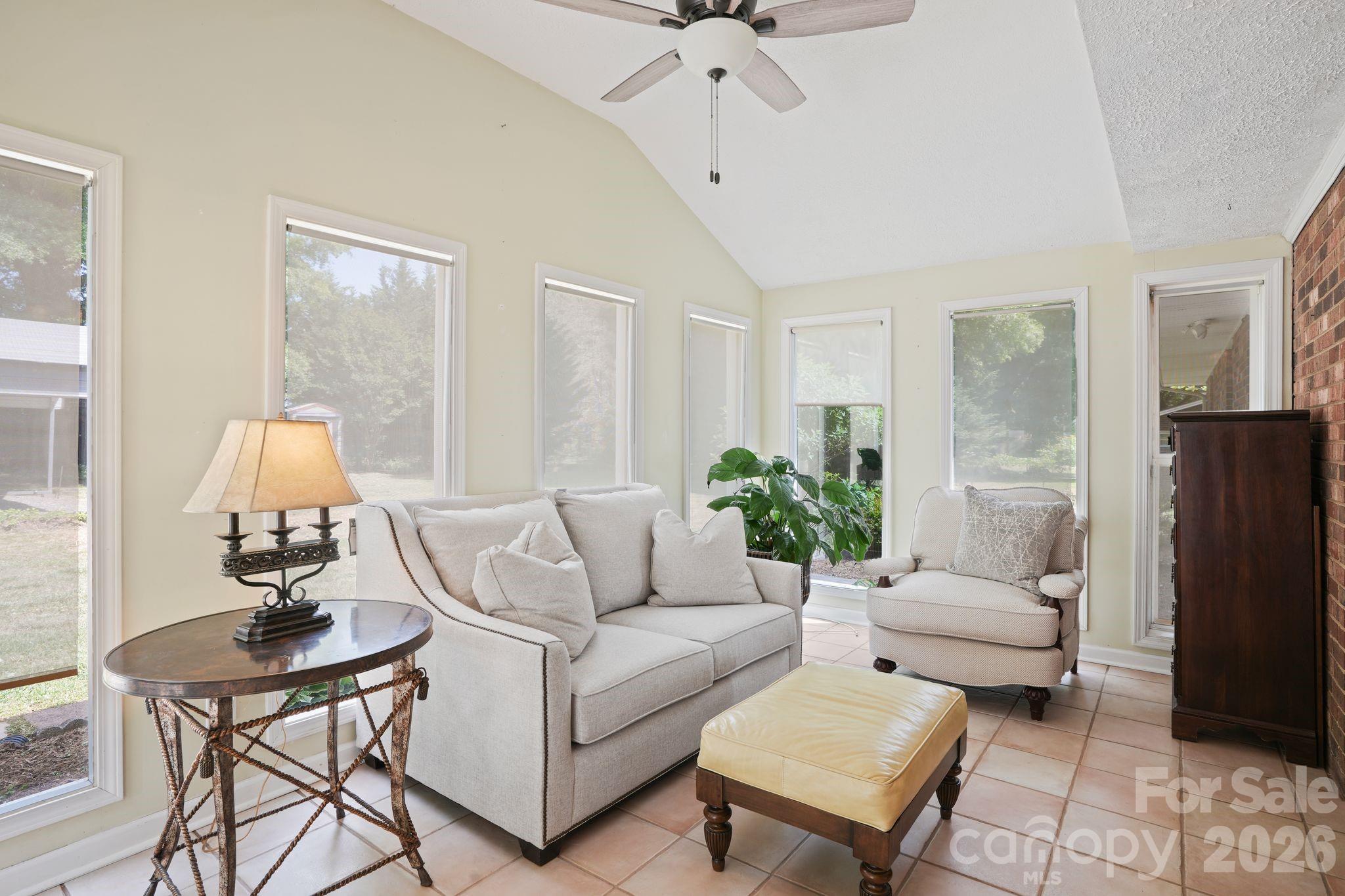3328 Sulphur Springs Road Property Photo 29