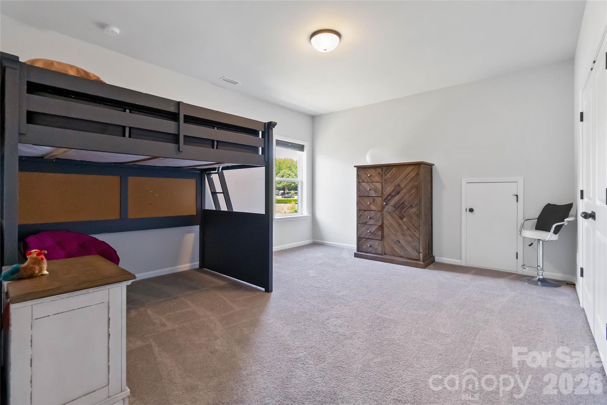 1124 Greenbridge Drive Property Photo 22