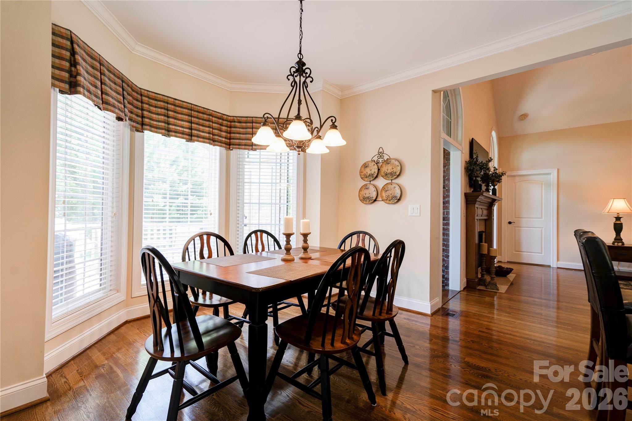 207 Cross Creek Drive Property Photo 17