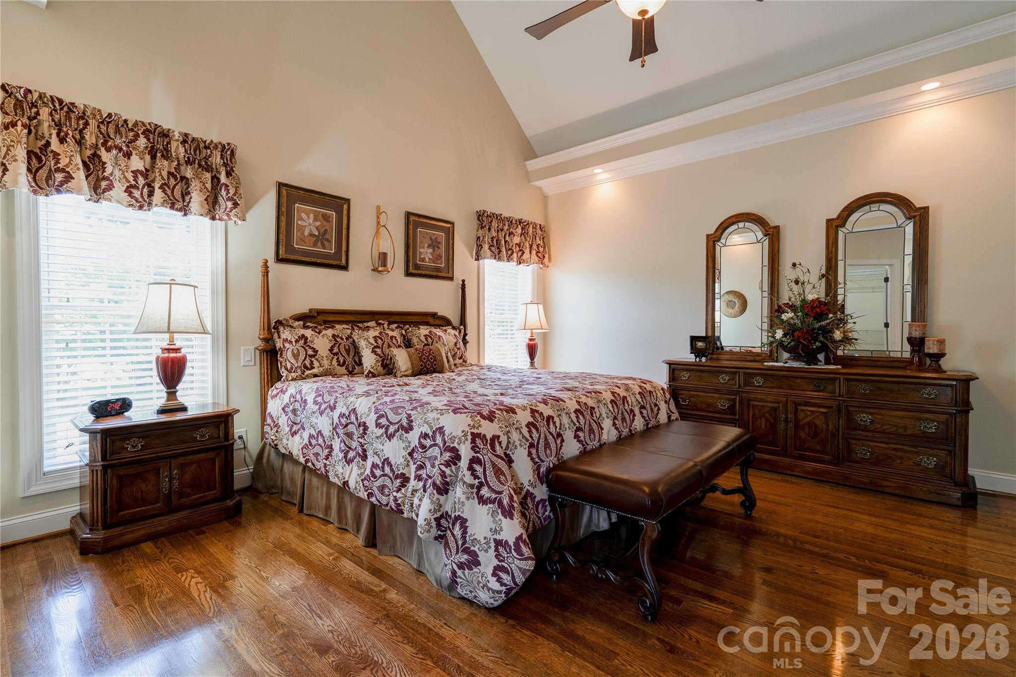 207 Cross Creek Drive Property Photo 25