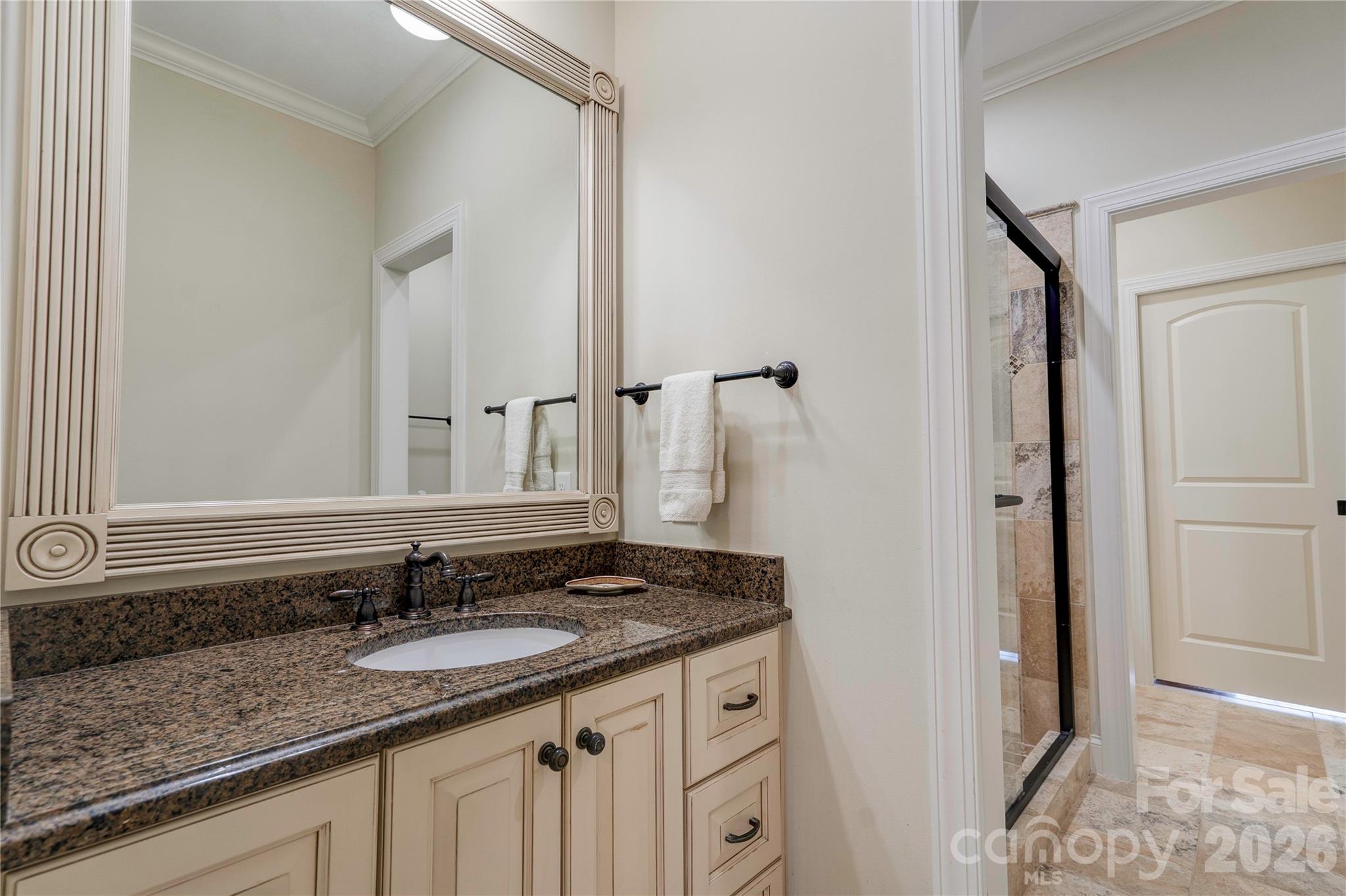 207 Cross Creek Drive Property Photo 36
