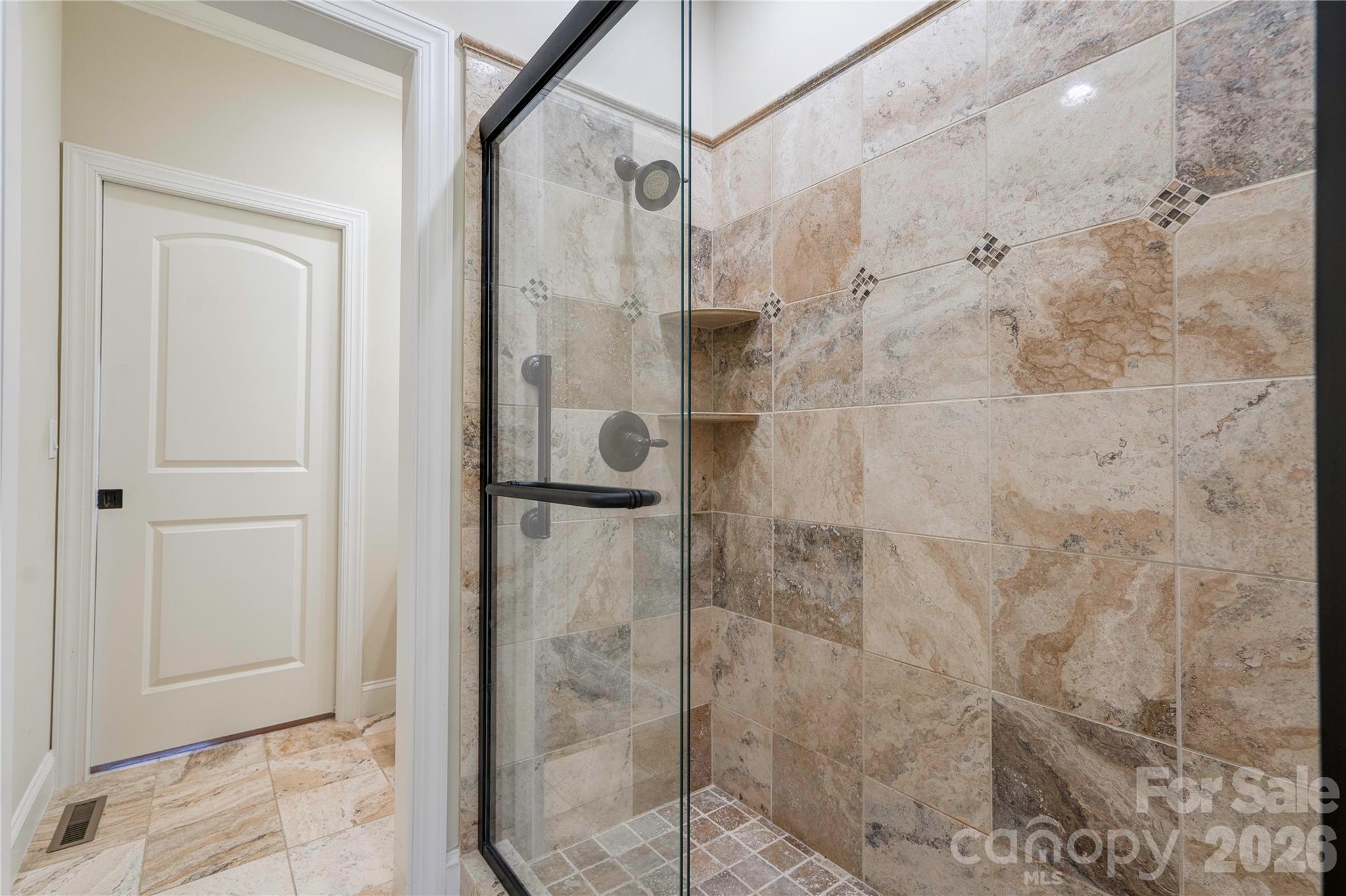 207 Cross Creek Drive Property Photo 37