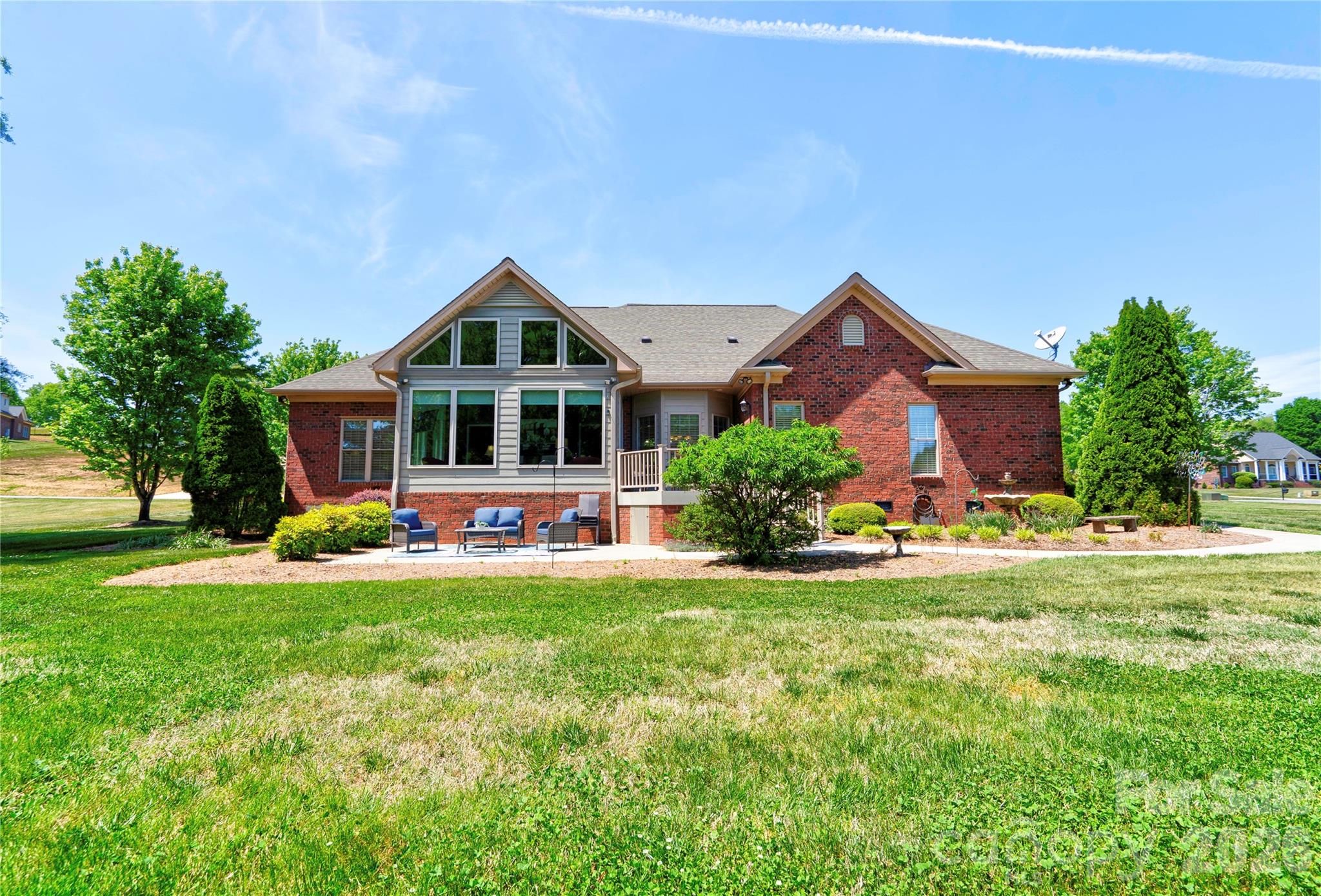 207 Cross Creek Drive Property Photo 44