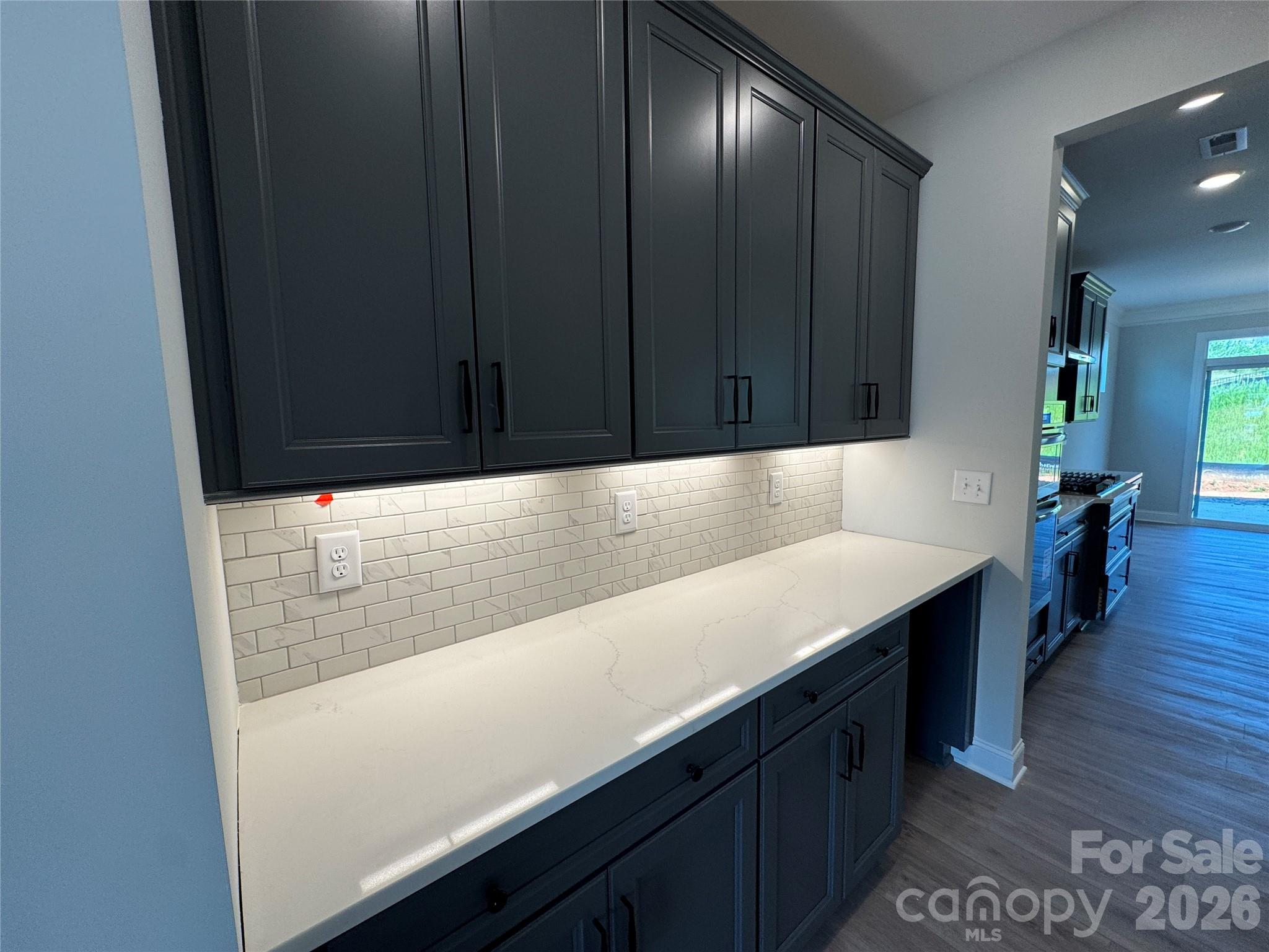 2229 Tabor Road Property Photo 7