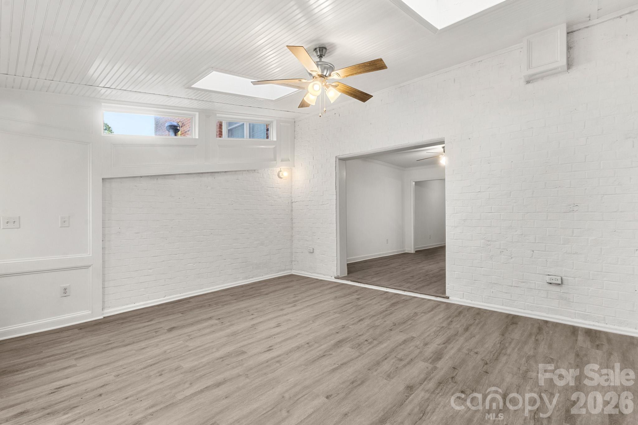 6748 Constitution Lane Property Photo 20