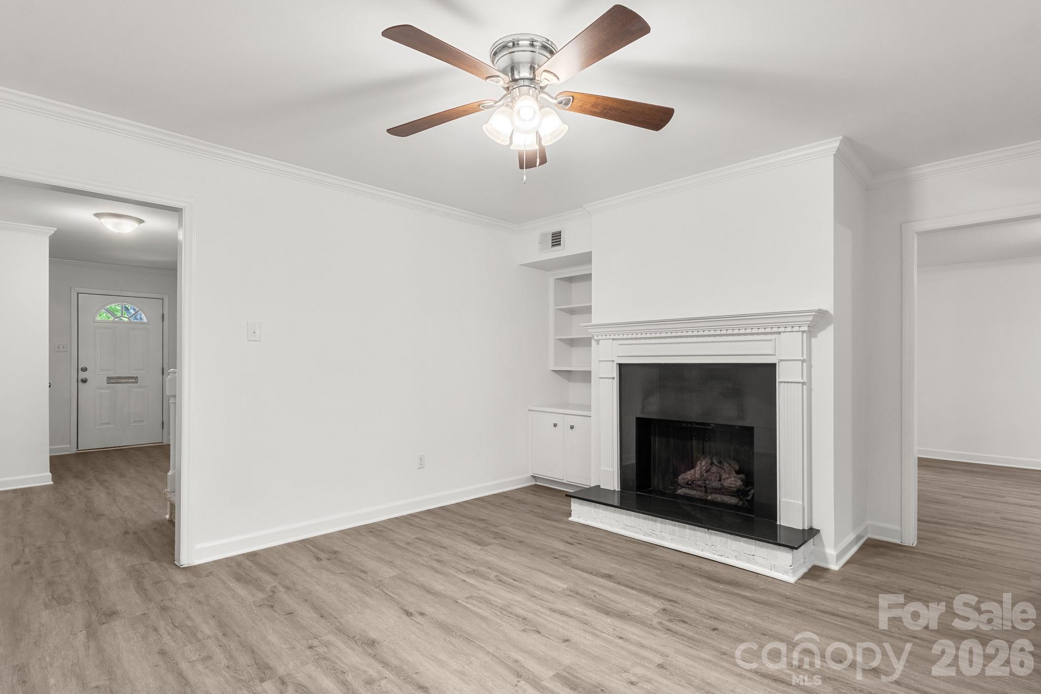 6748 Constitution Lane Property Photo 23