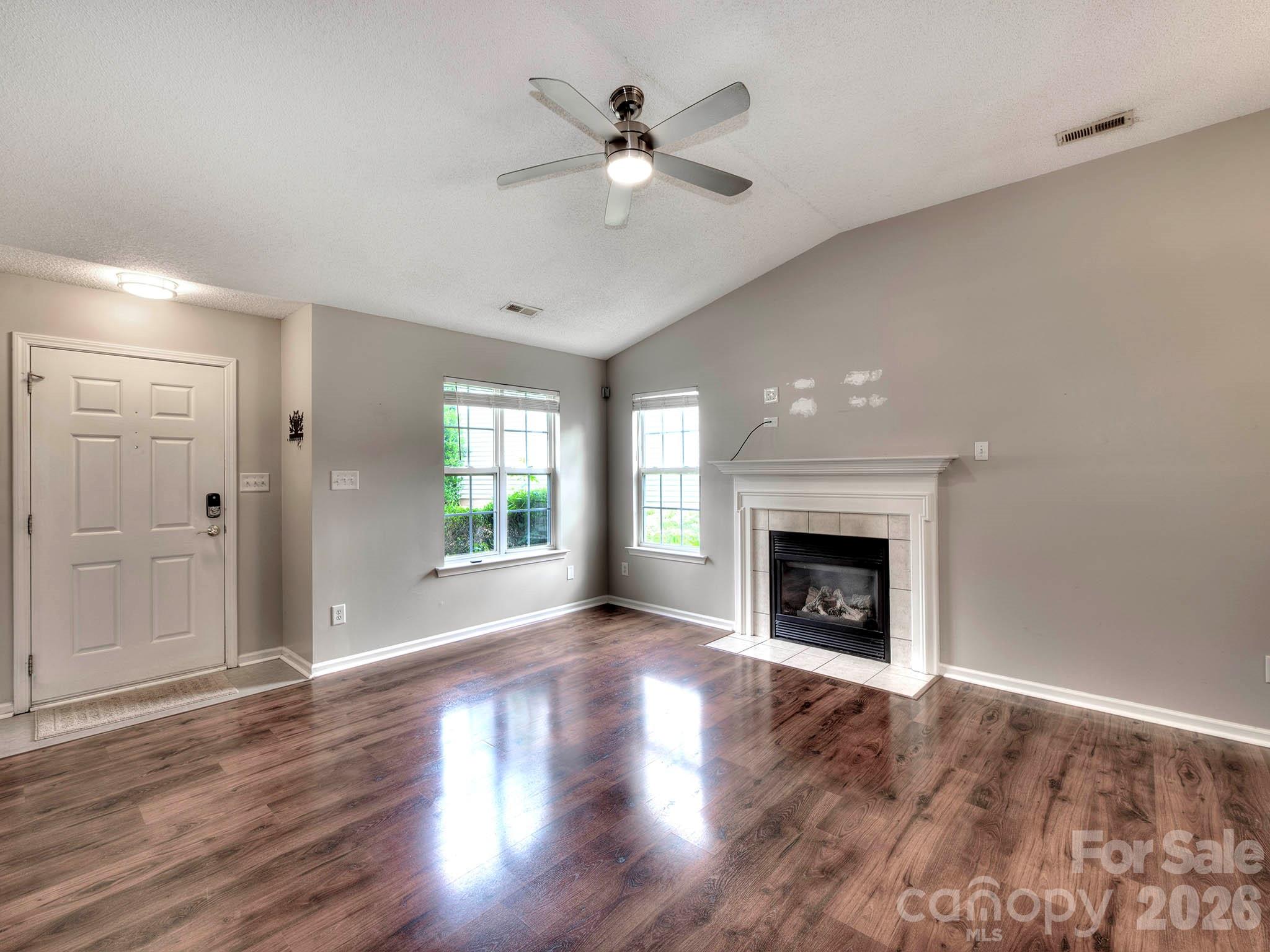8110 Slickrock Circle Property Photo 8